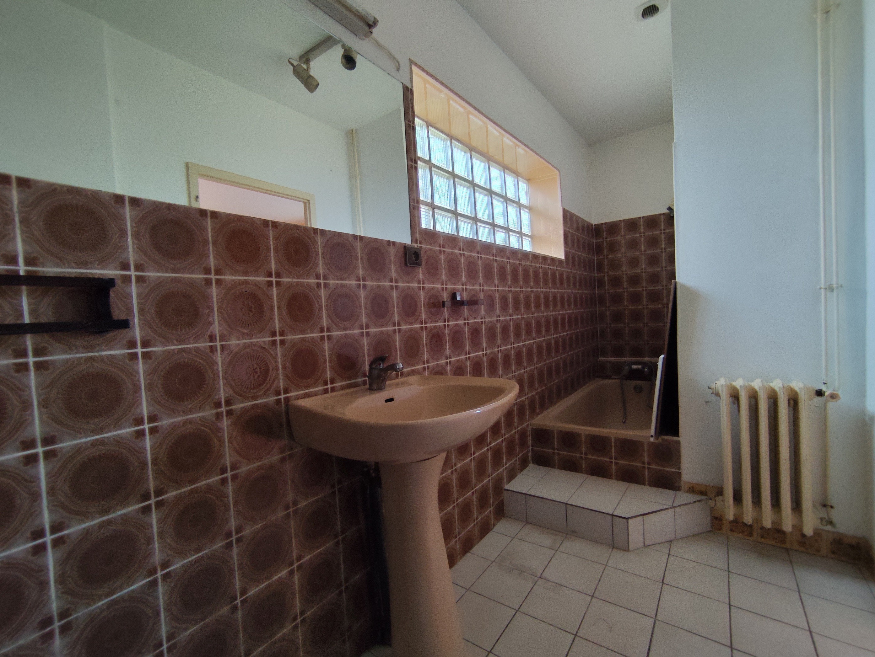 Achat immobilier Maison 8 pièces  180m2 à Chaniers (17610) - Photo n°13