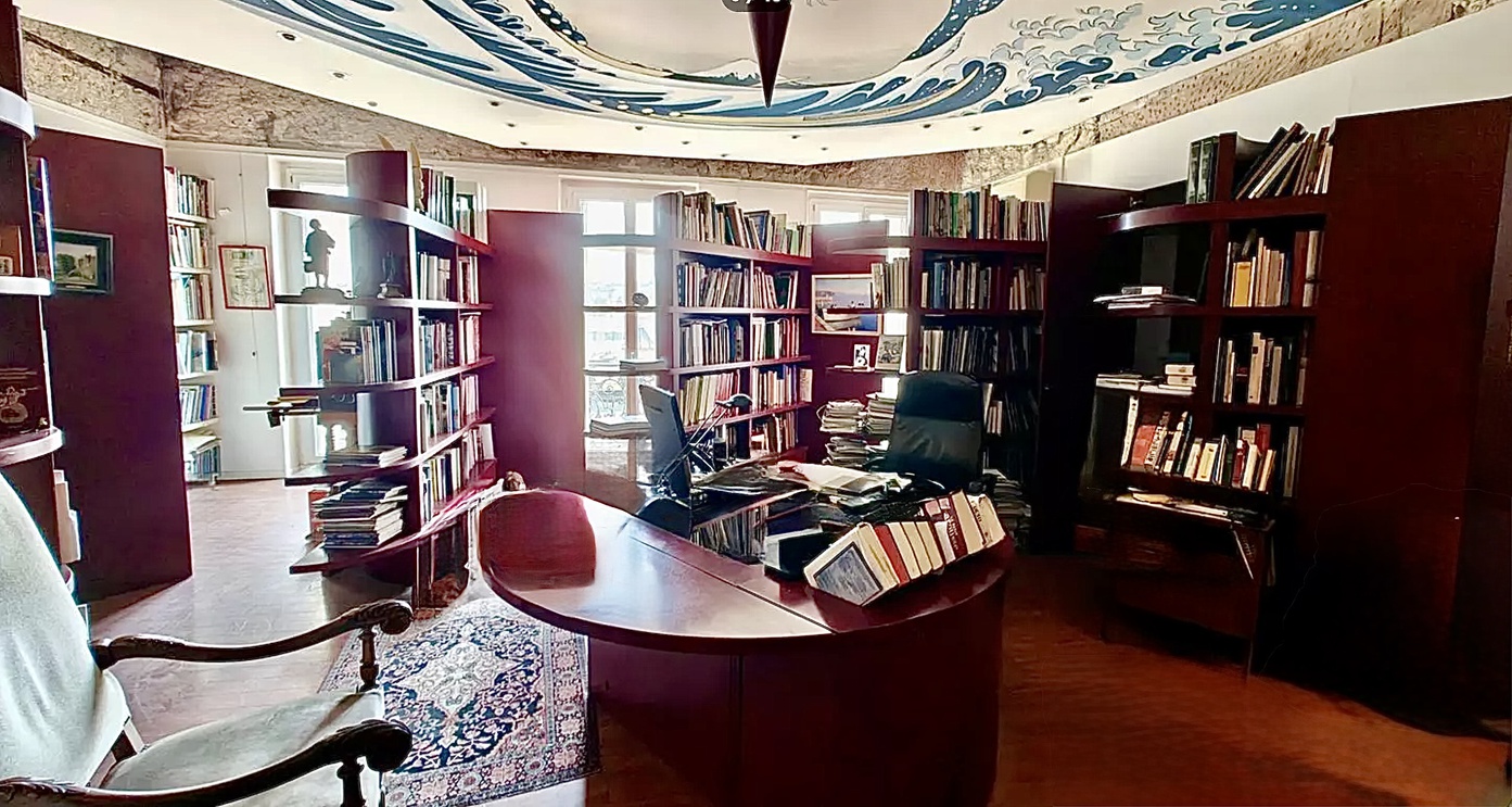 bureau 3 pièces - 131m2 à Marseille (13001)