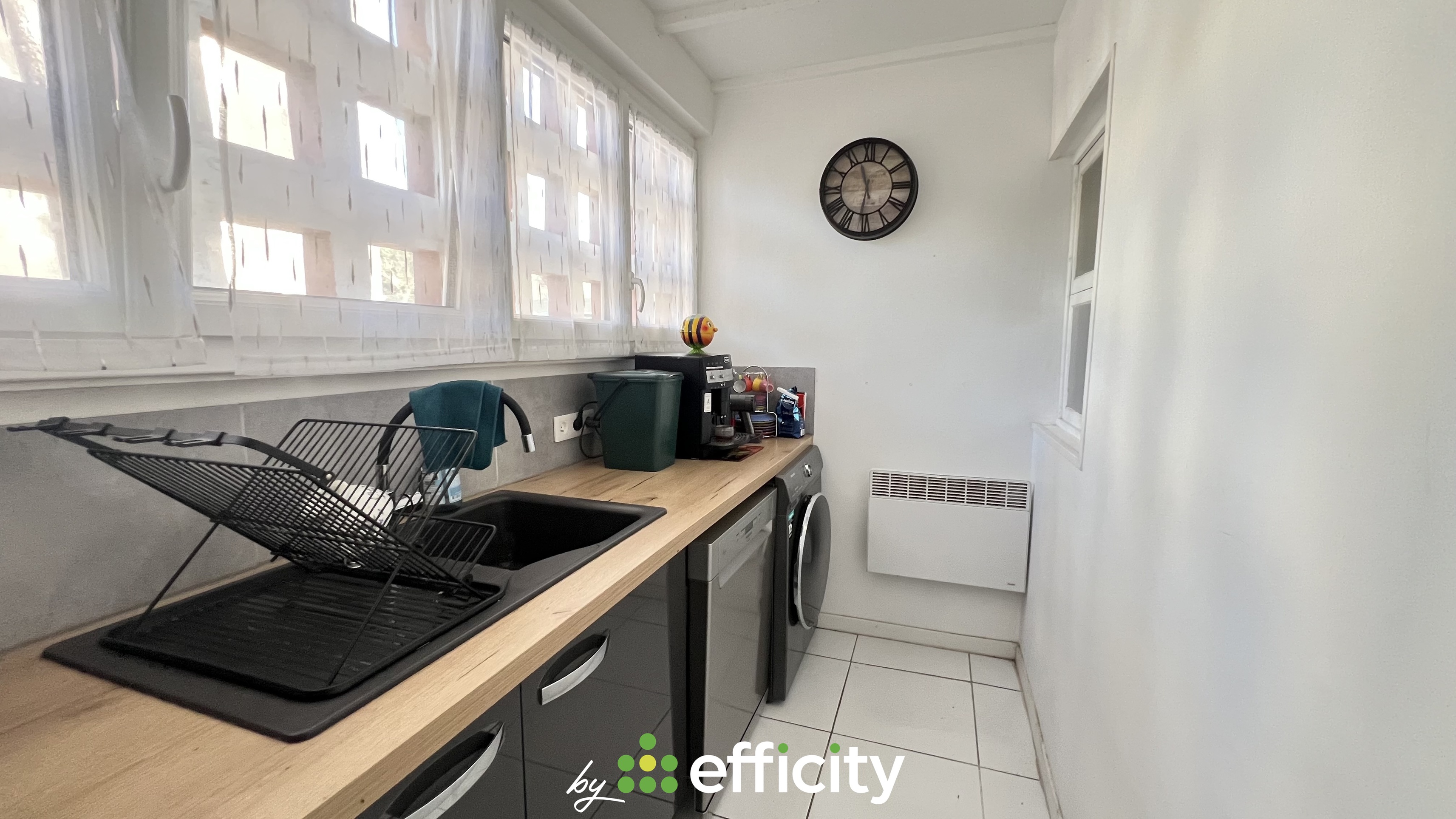 Achat immobilier Appartement 2 pièces  50m2 à Marseille (13009) - Photo n°6