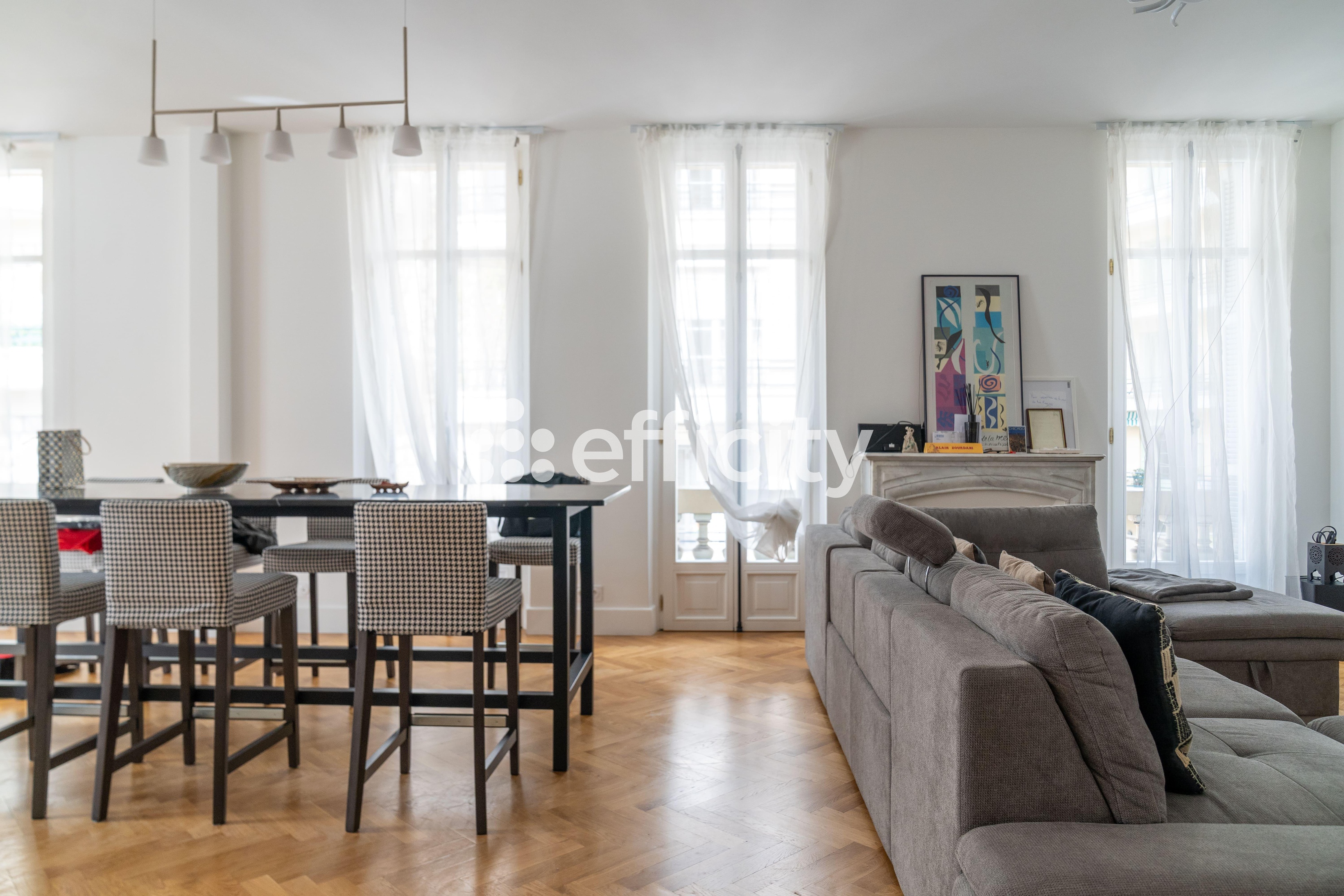appartement 6 pièces - 136m2 à Nice (06000)