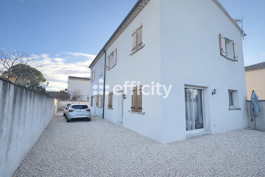 maison 4 pièces - 105m2 à Pierrelatte (26700)