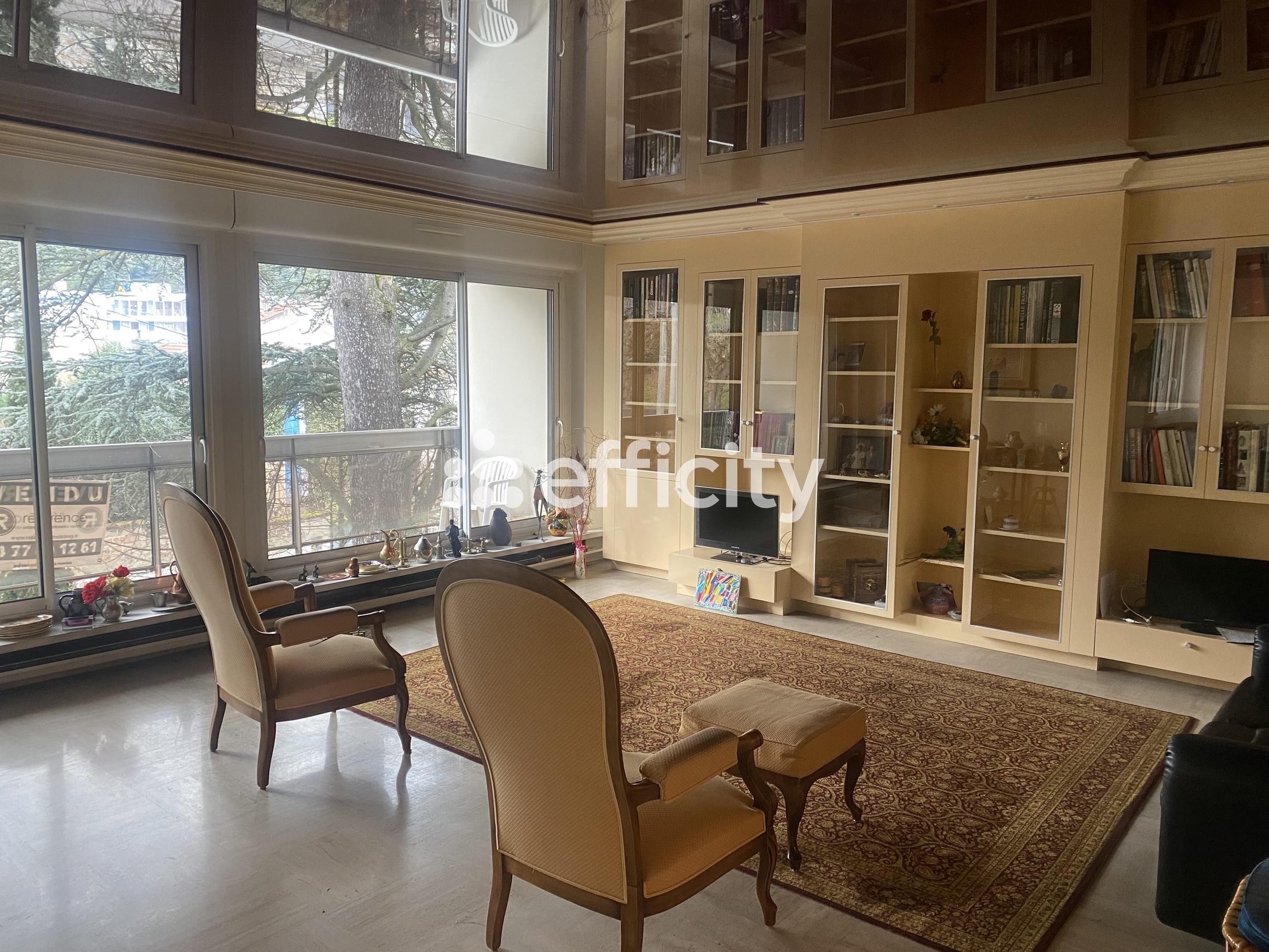 appartement 6 pièces - 144m2 à Saint-Étienne (42100)