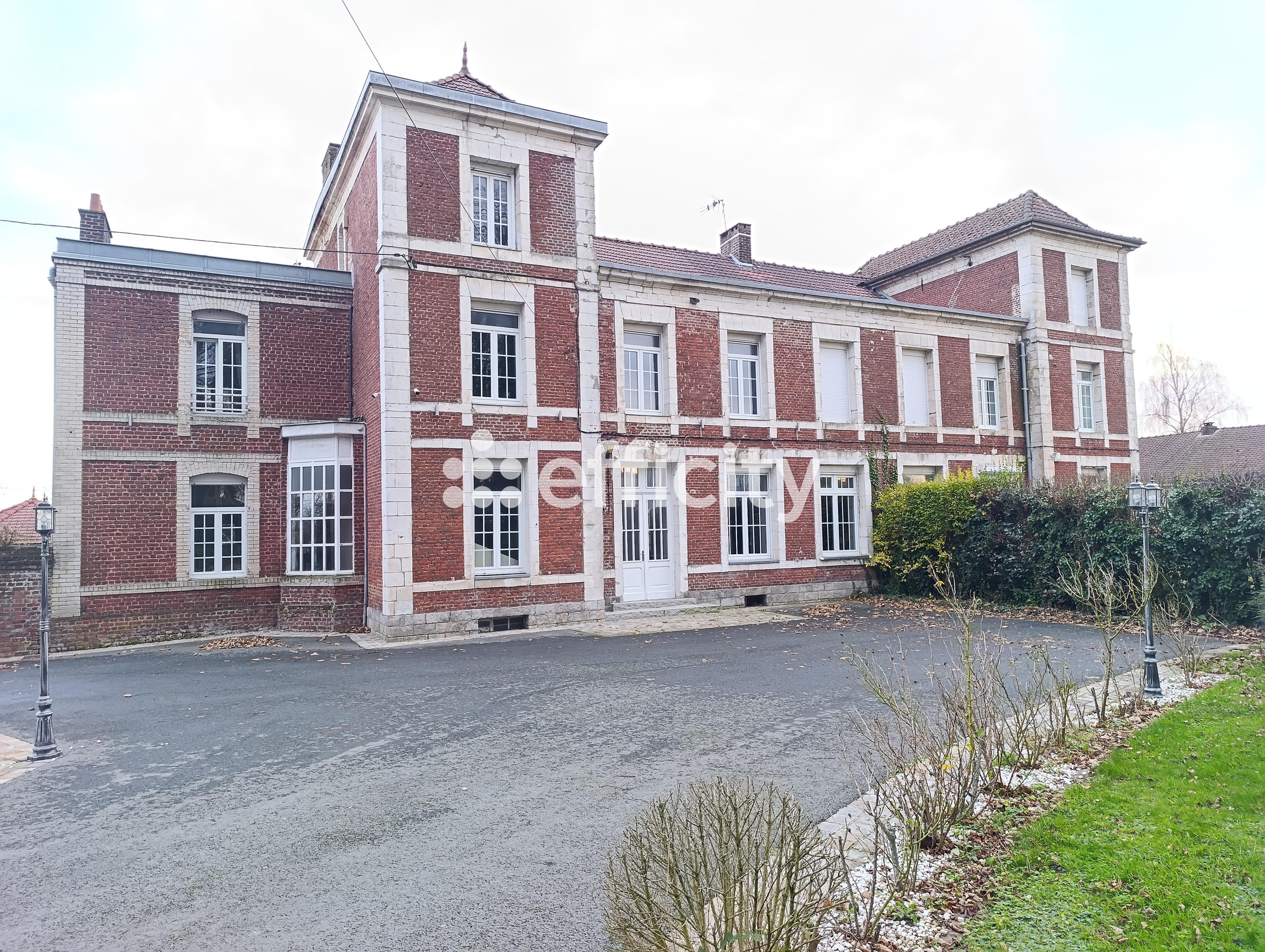 maison 40 pièces - 954m2 à Divion (62460)