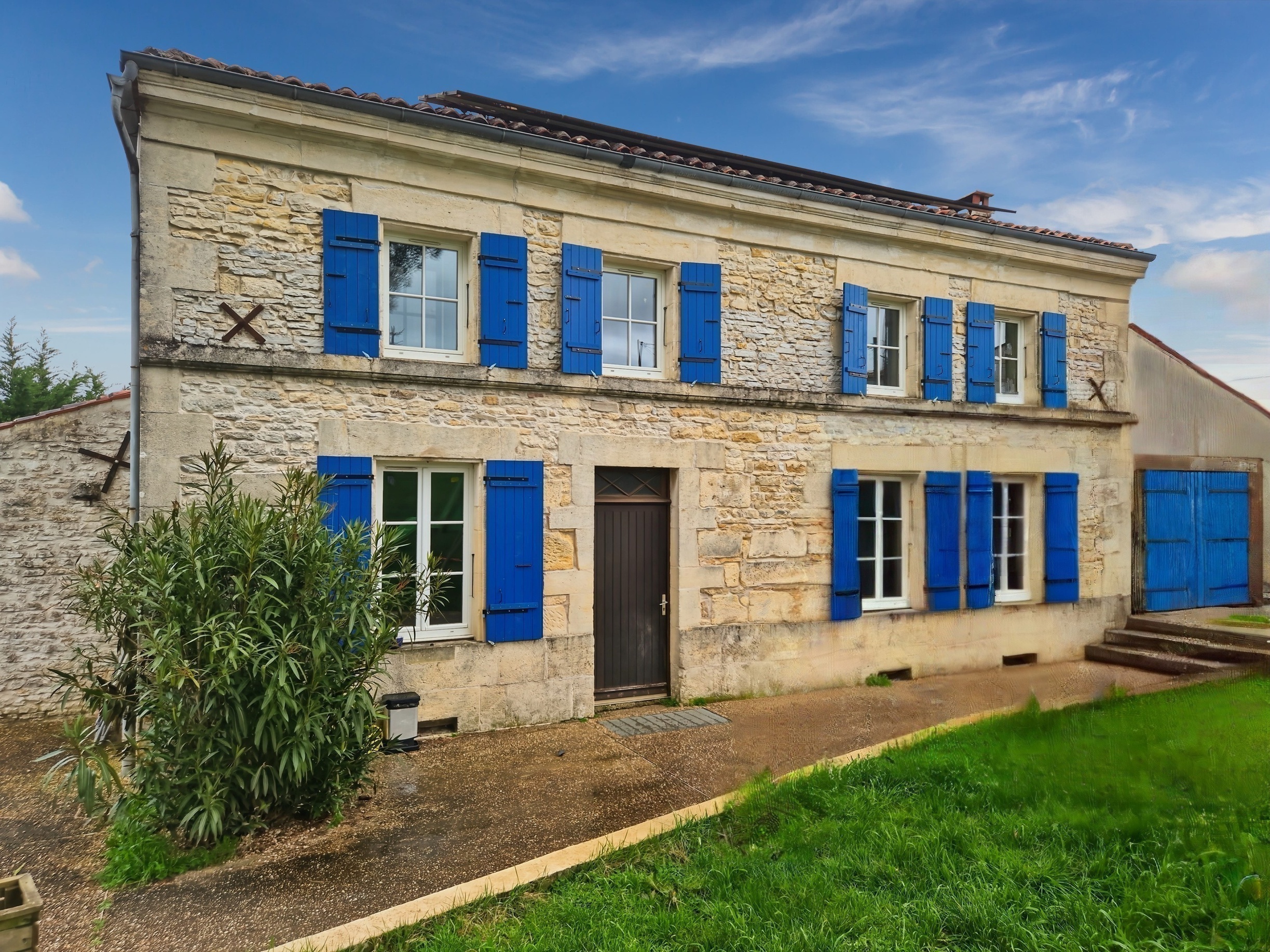 Achat immobilier Maison 6 pièces  176m2 à Saint-Hilaire-de-Villefranche (17770) - Photo n°14