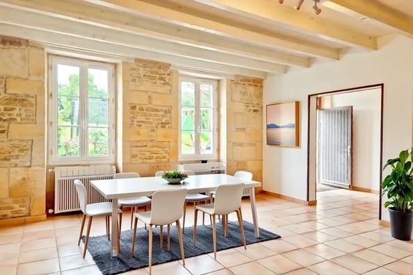 maison 6 pièces - 176m2 à Saint-Hilaire-de-Villefranche (17770)