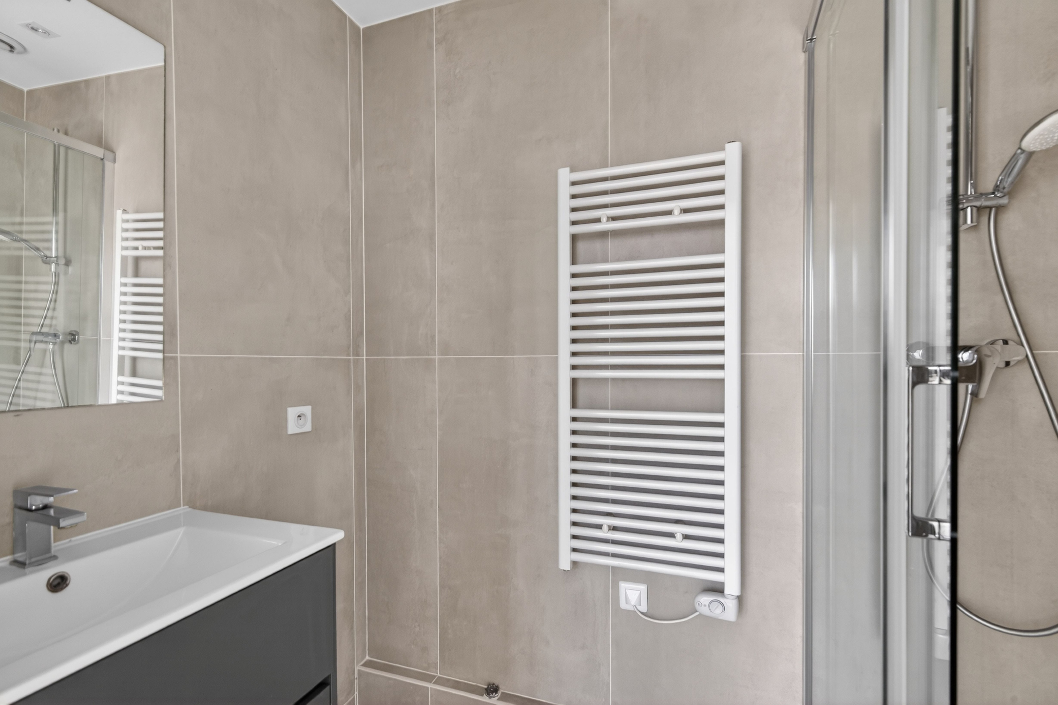 Achat immobilier Appartement 2 pièces  26m2 à Paris (75015) - Photo n°8