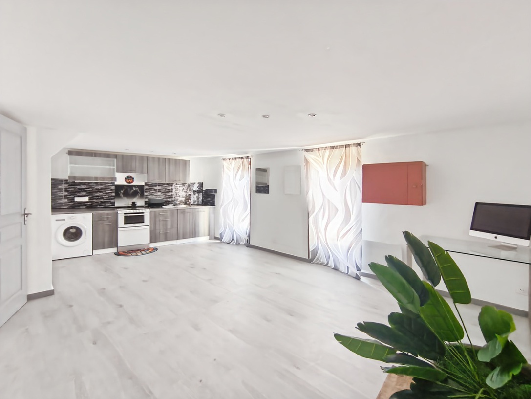 Achat immobilier Appartement 3 pièces  61m2 à Clermont-l'Hérault (34800) - Photo n°1