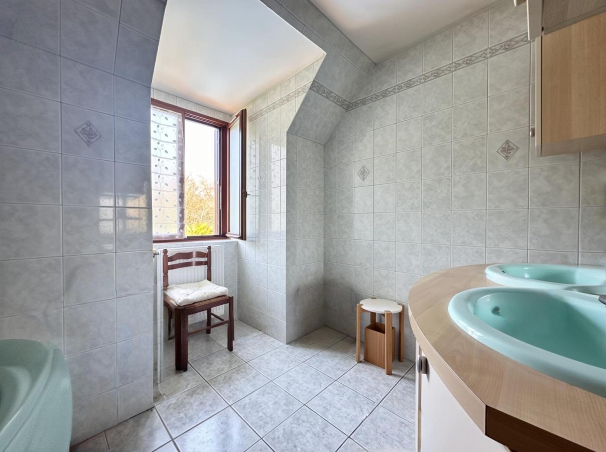 Achat immobilier Maison 6 pièces  140m2 à Étréchy (91580) - Photo n°12