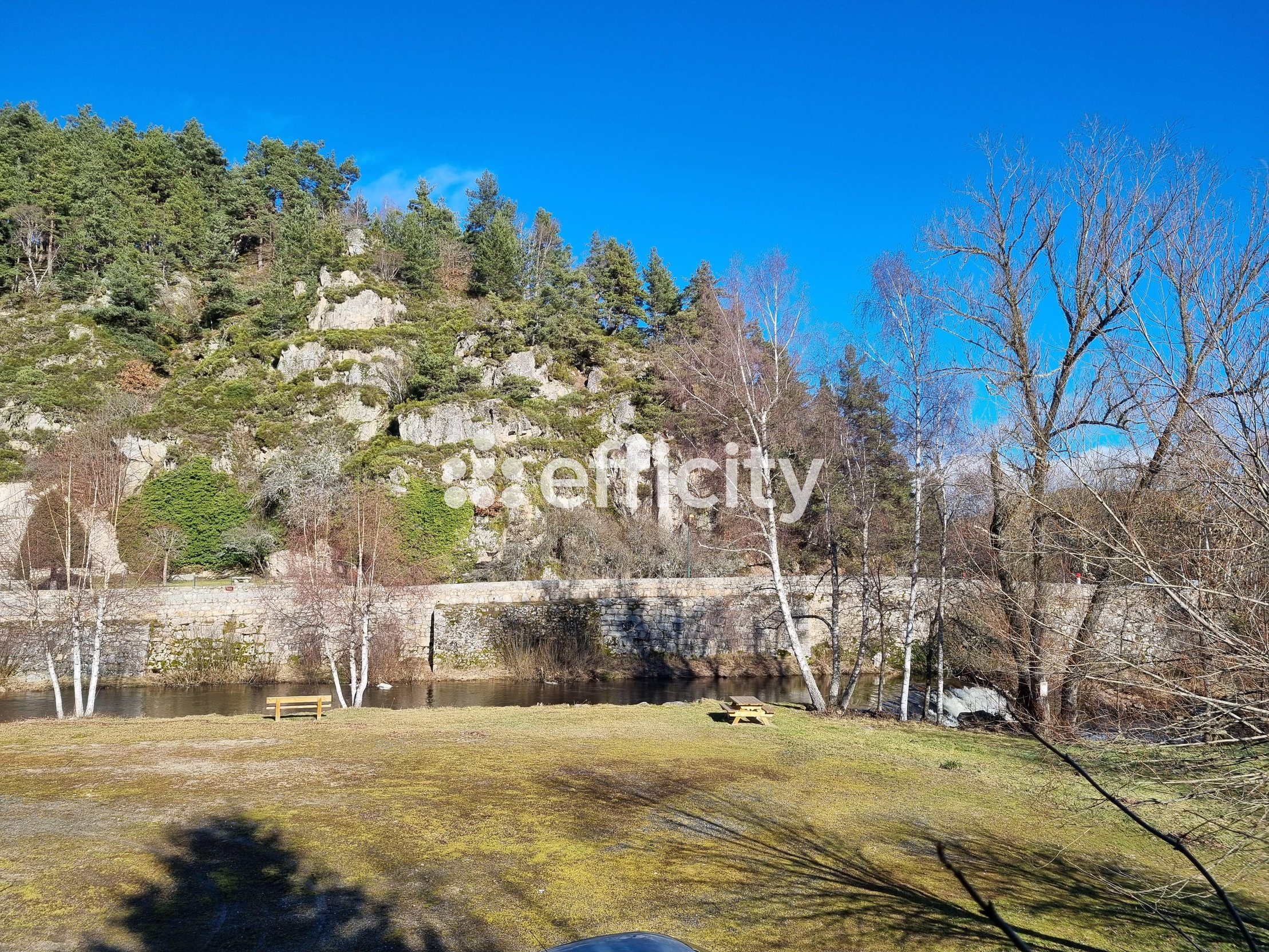 maison 5 pièces - 103m2 à Rimeize (48200)