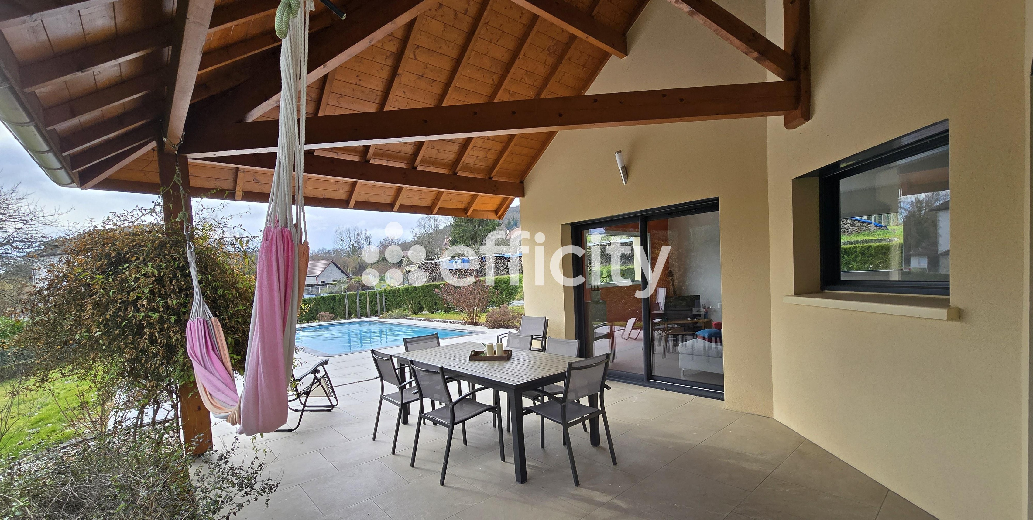 Achat immobilier Maison 5 pièces  181m2 à Cressin-Rochefort (01350) - Photo n°1