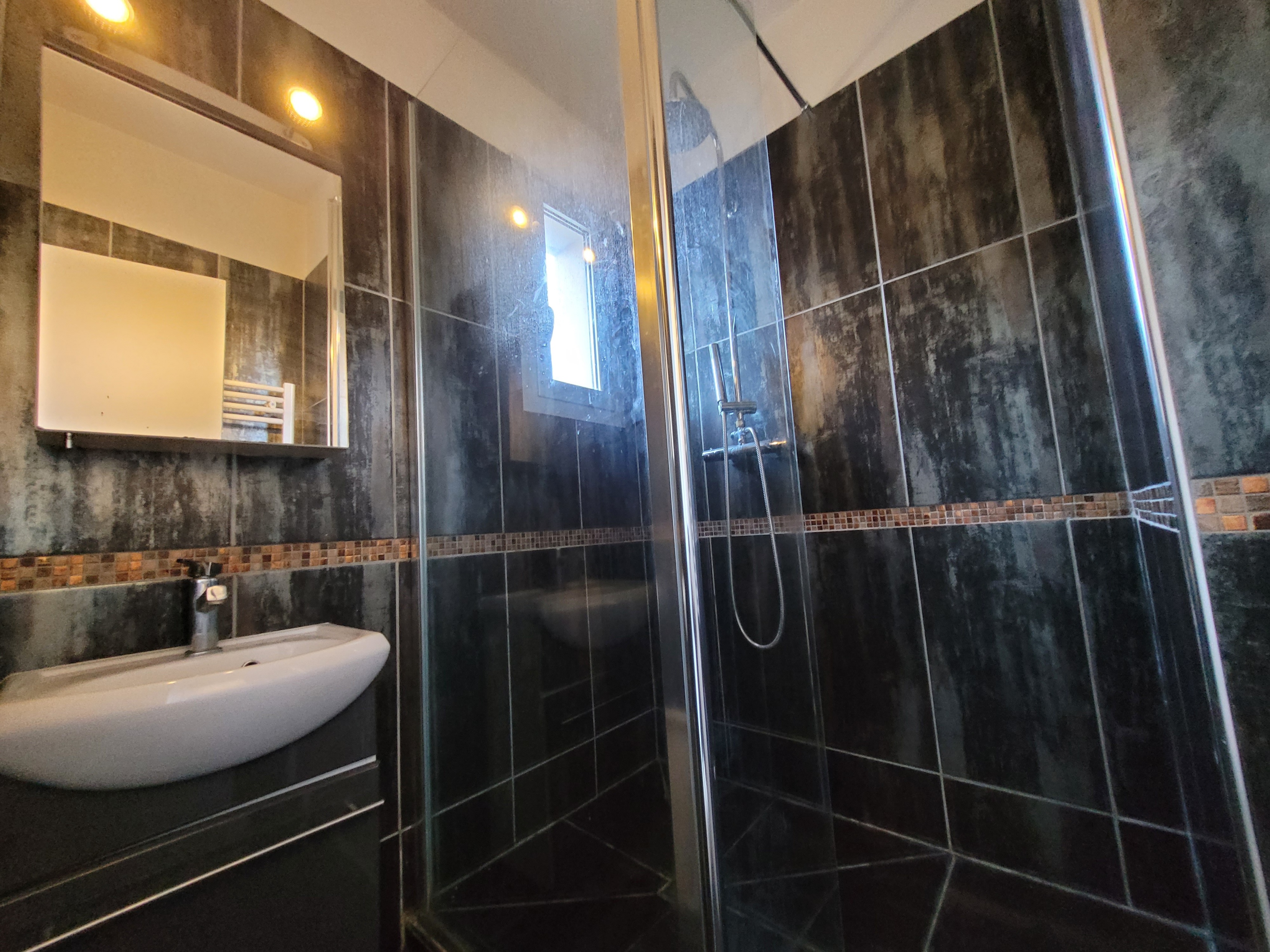 Achat immobilier Appartement 3 pièces  81m2 à Marseille (13009) - Photo n°9