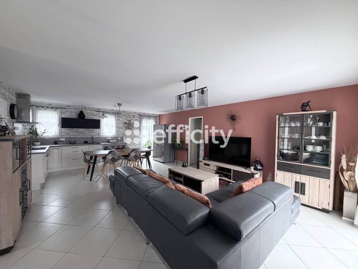 Achat immobilier Maison 6 pièces  123m2 à Vélines (24230) - Photo n°4