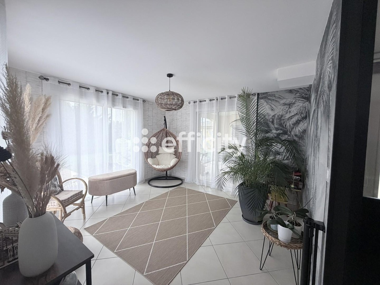 Achat immobilier Maison 6 pièces  123m2 à Vélines (24230) - Photo n°8