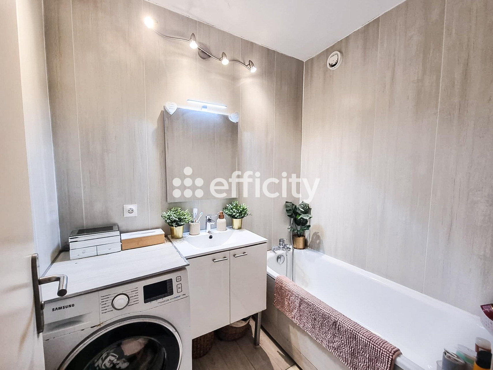 Achat immobilier Appartement 2 pièces  43m2 à Le Cannet (06110) - Photo n°7