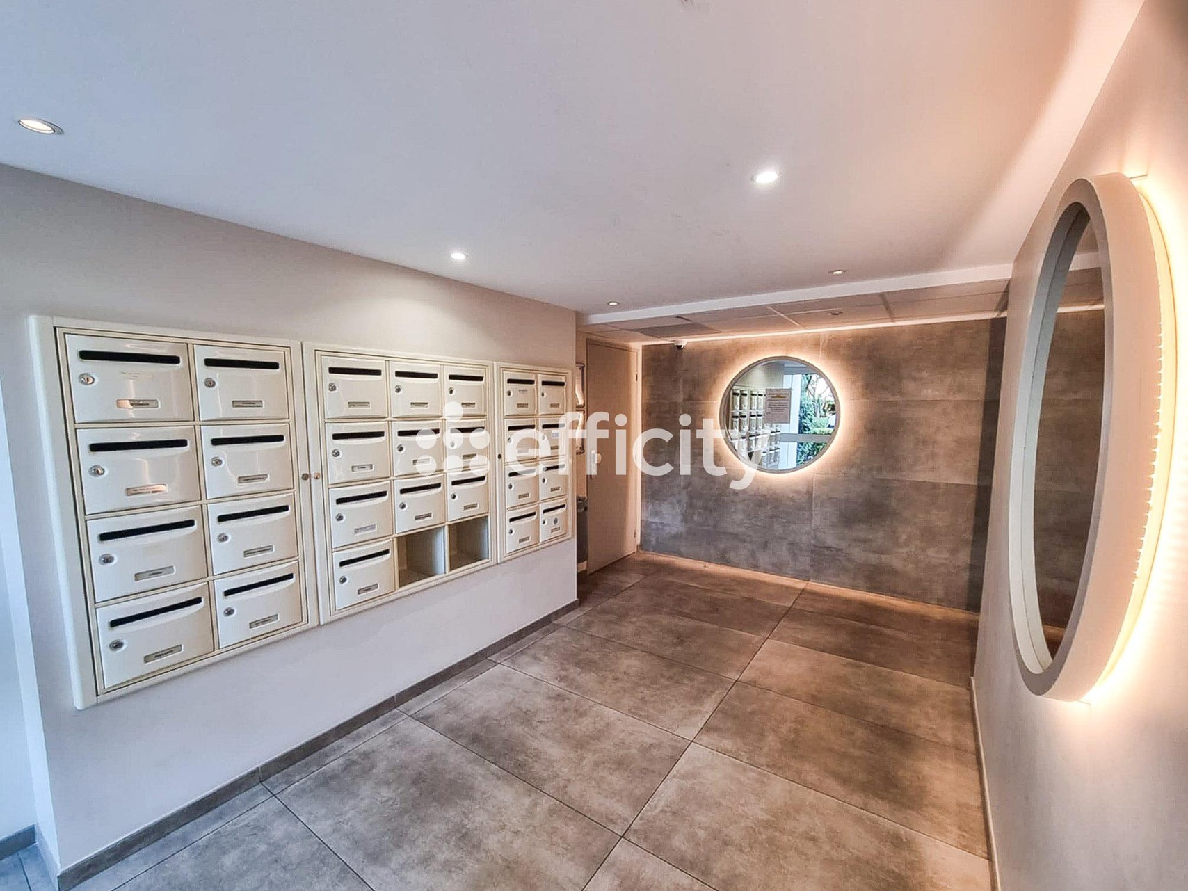 Achat immobilier Appartement 2 pièces  43m2 à Le Cannet (06110) - Photo n°9