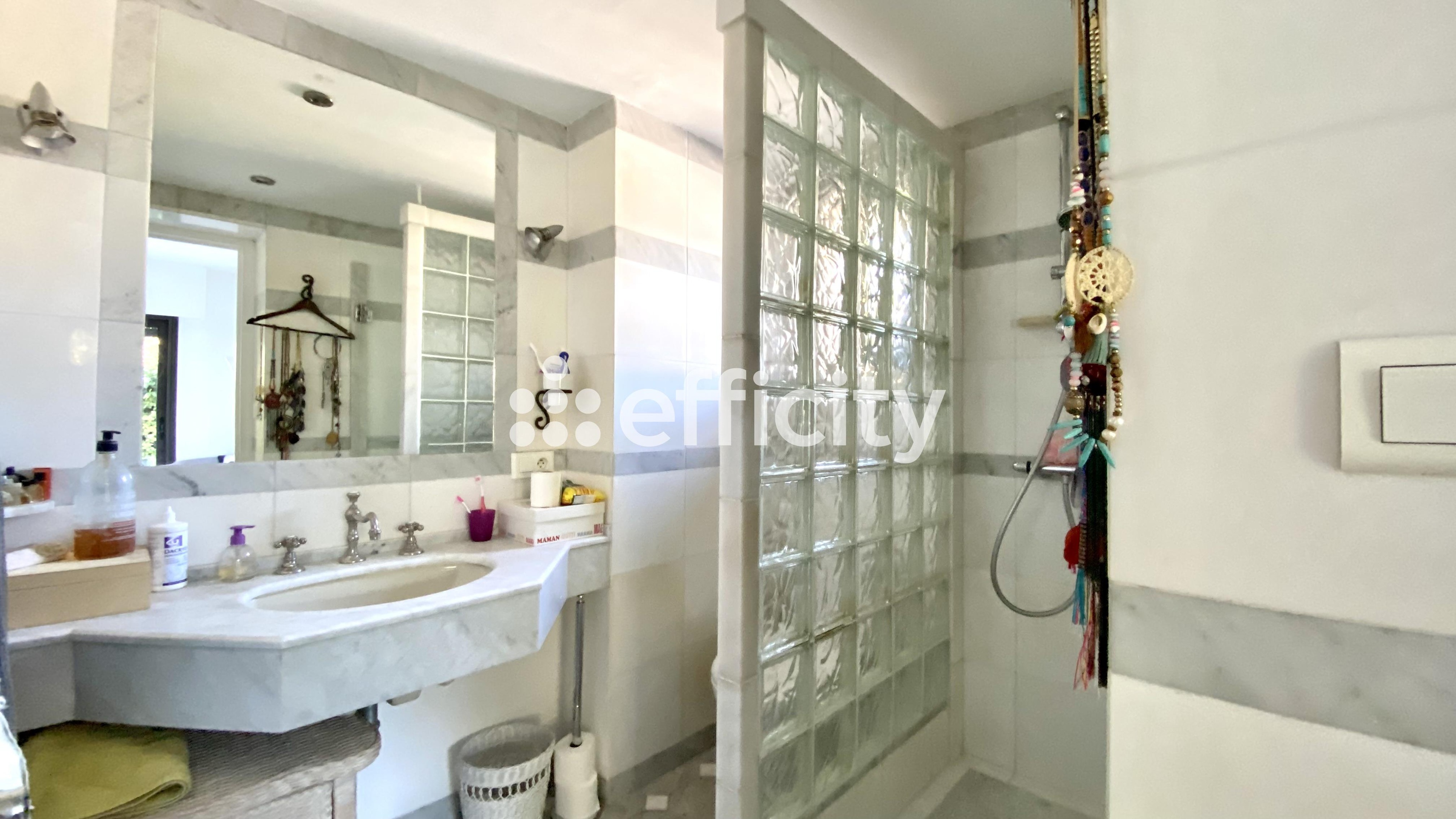 Achat immobilier Maison 5 pièces  147m2 à Mougins (06250) - Photo n°11