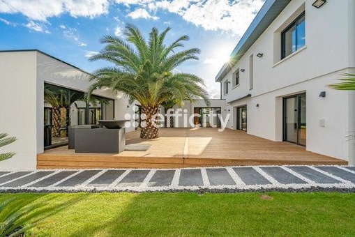 Achat immobilier Maison 14 pièces  686m2 à Villenave-d'Ornon (33140) - Photo n°7
