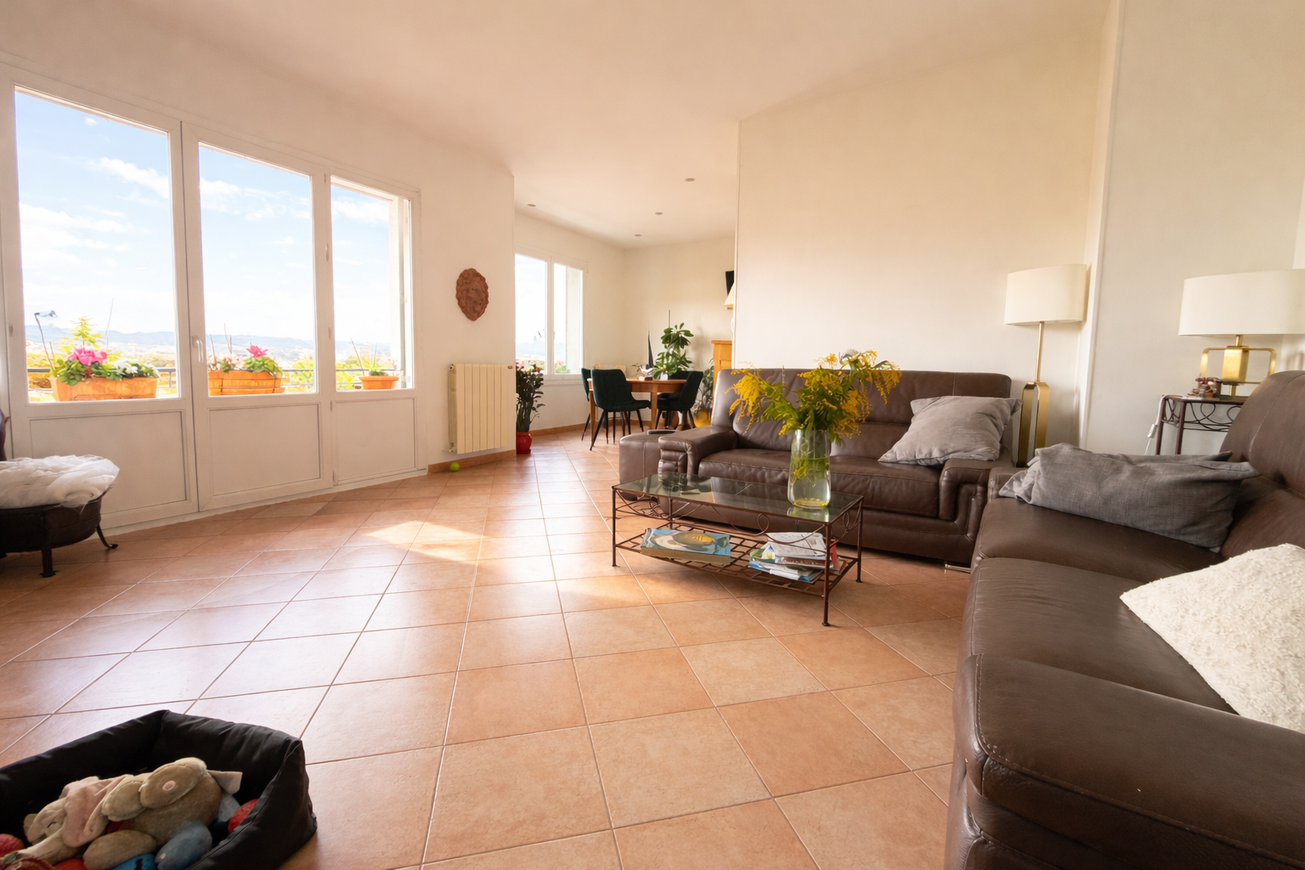 Achat immobilier Appartement 4 pièces  103m2 à Marseille (13008) - Photo n°4