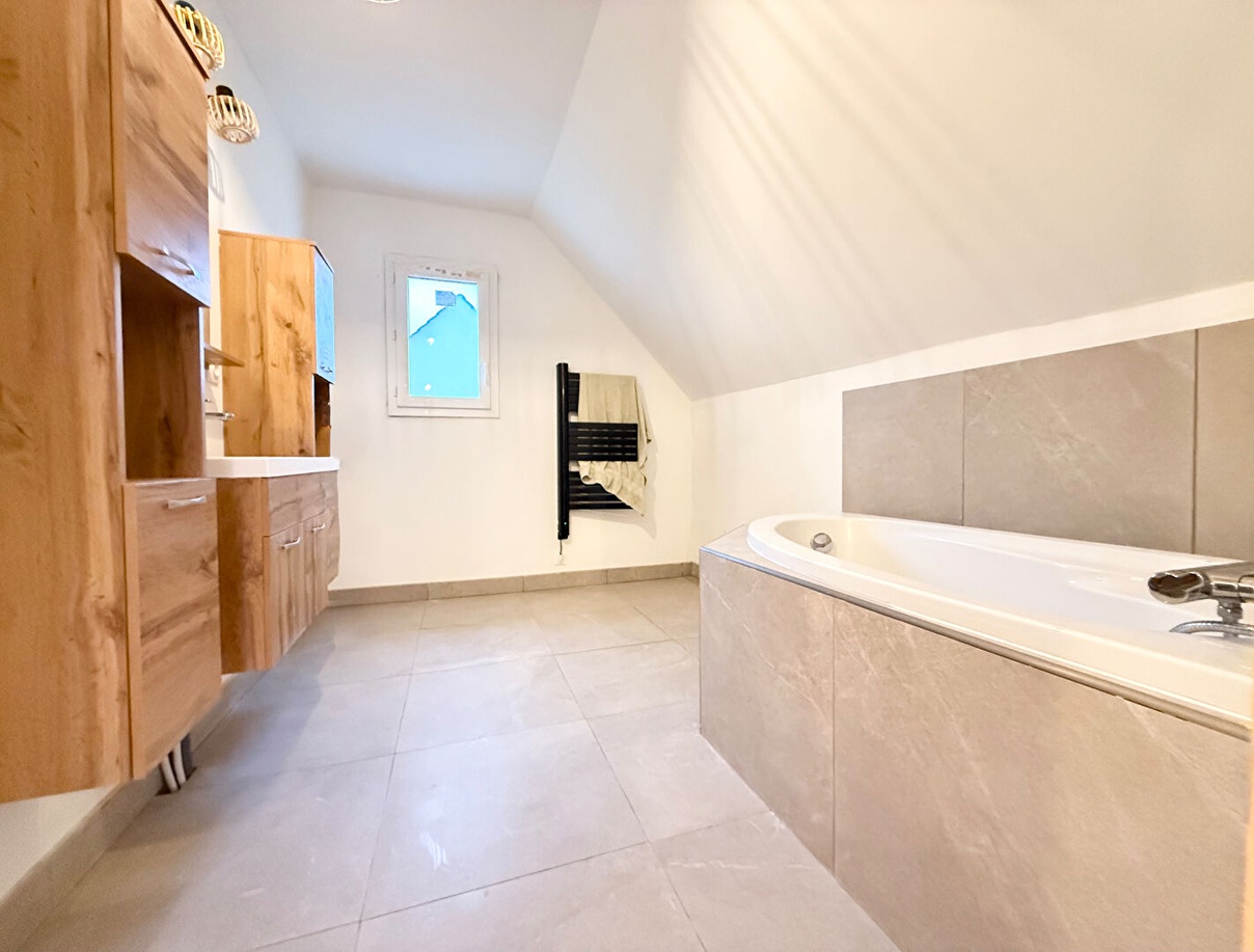 Achat immobilier Maison 6 pièces  104m2 à Étrépagny (27150) - Photo n°7