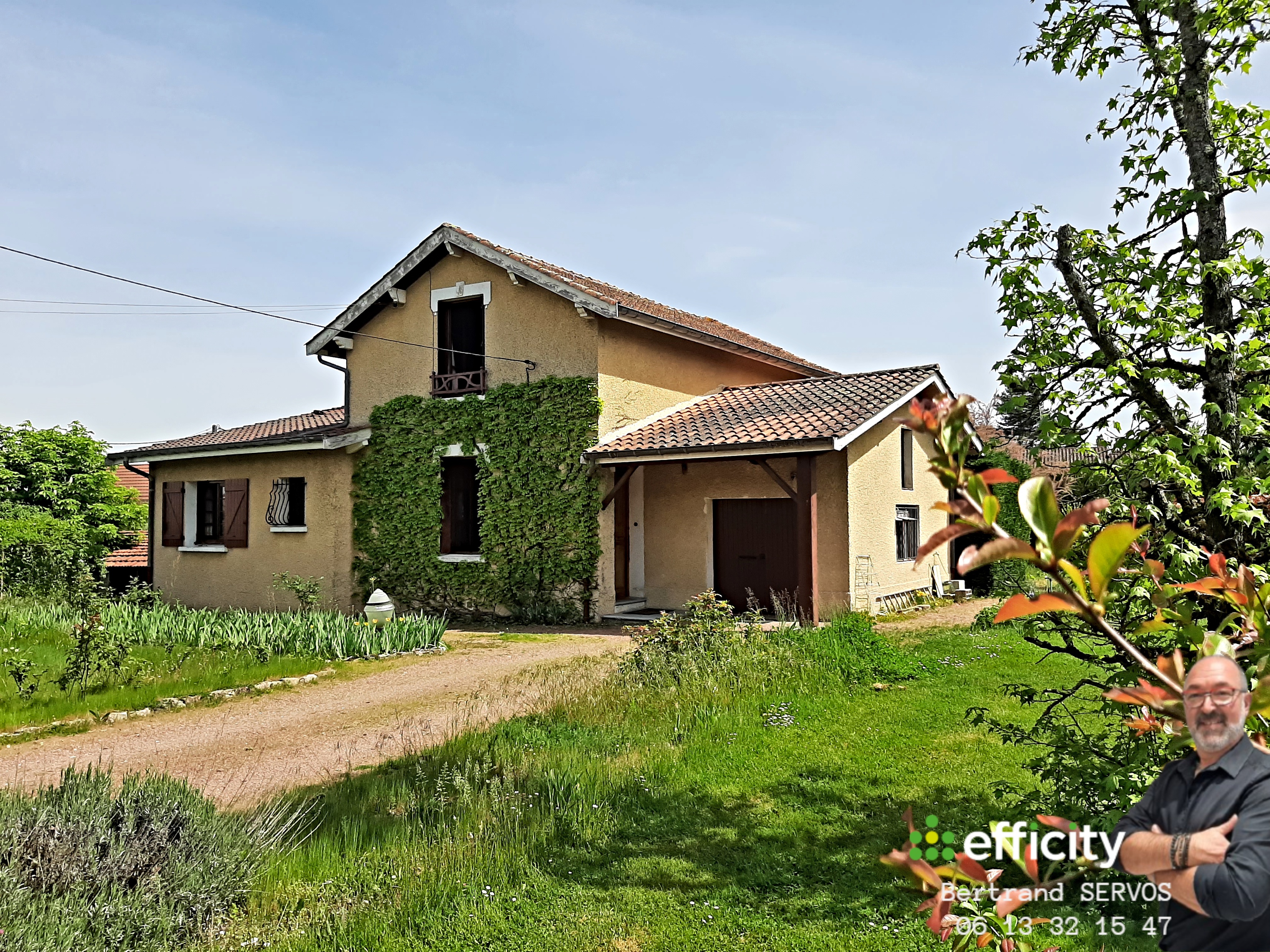 Achat immobilier Maison 4 pièces  140m2 à Nervieux (42510) - Photo n°1
