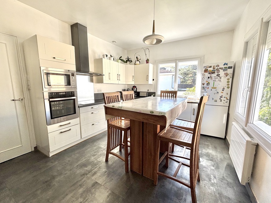 Achat immobilier Maison 6 pièces  185m2 à Mérignac (33700) - Photo n°4