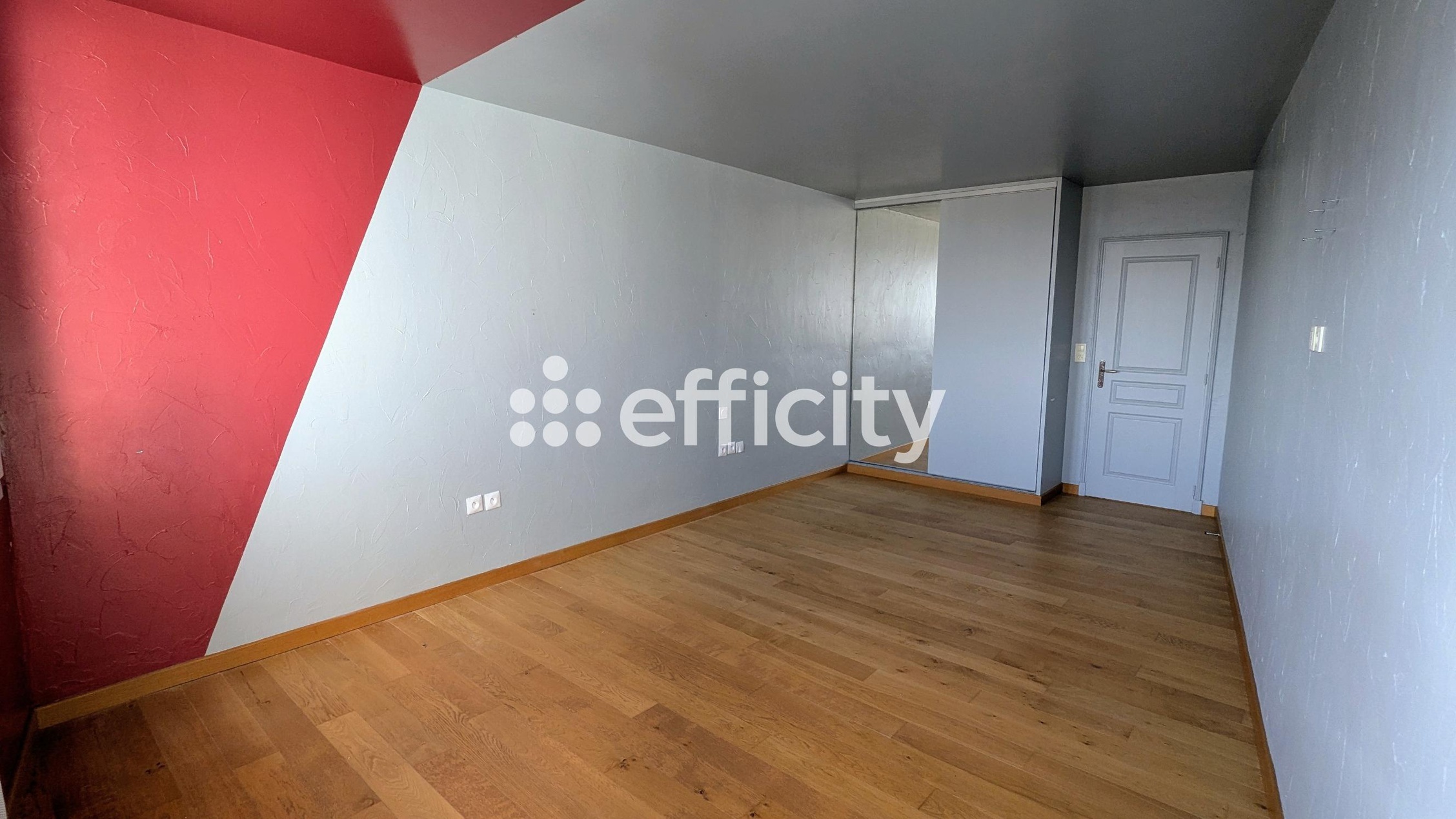 Achat immobilier Immeuble 7 pièces  205m2 à Barbezieux-Saint-Hilaire (16300) - Photo n°10