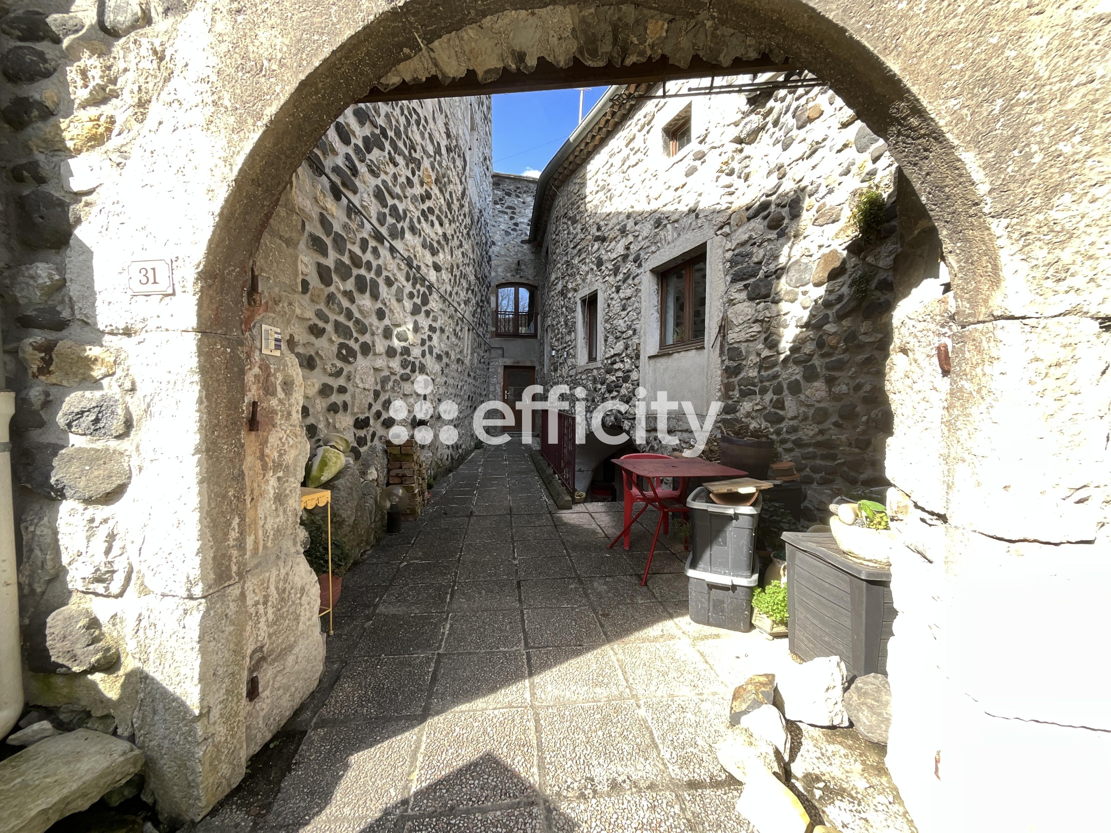 maison 9 pièces - 176,0m2 à Chomérac (07210)