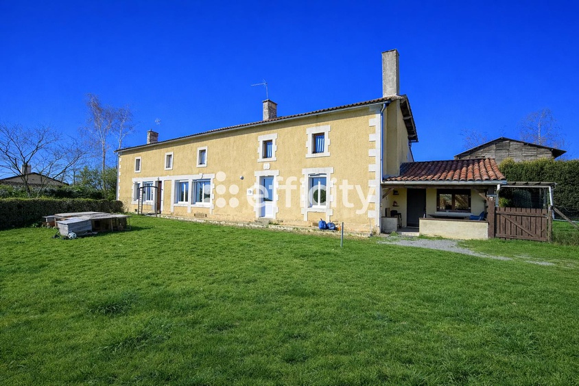 maison 12 pièces - 266m2 à Rouillé (86480)