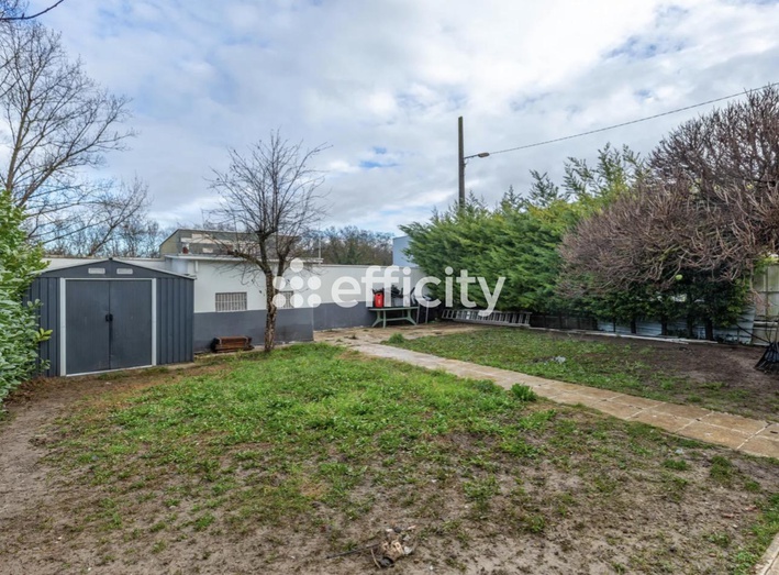 maison 6 pièces - 150,0m2 à Vaulx-en-Velin (69120)