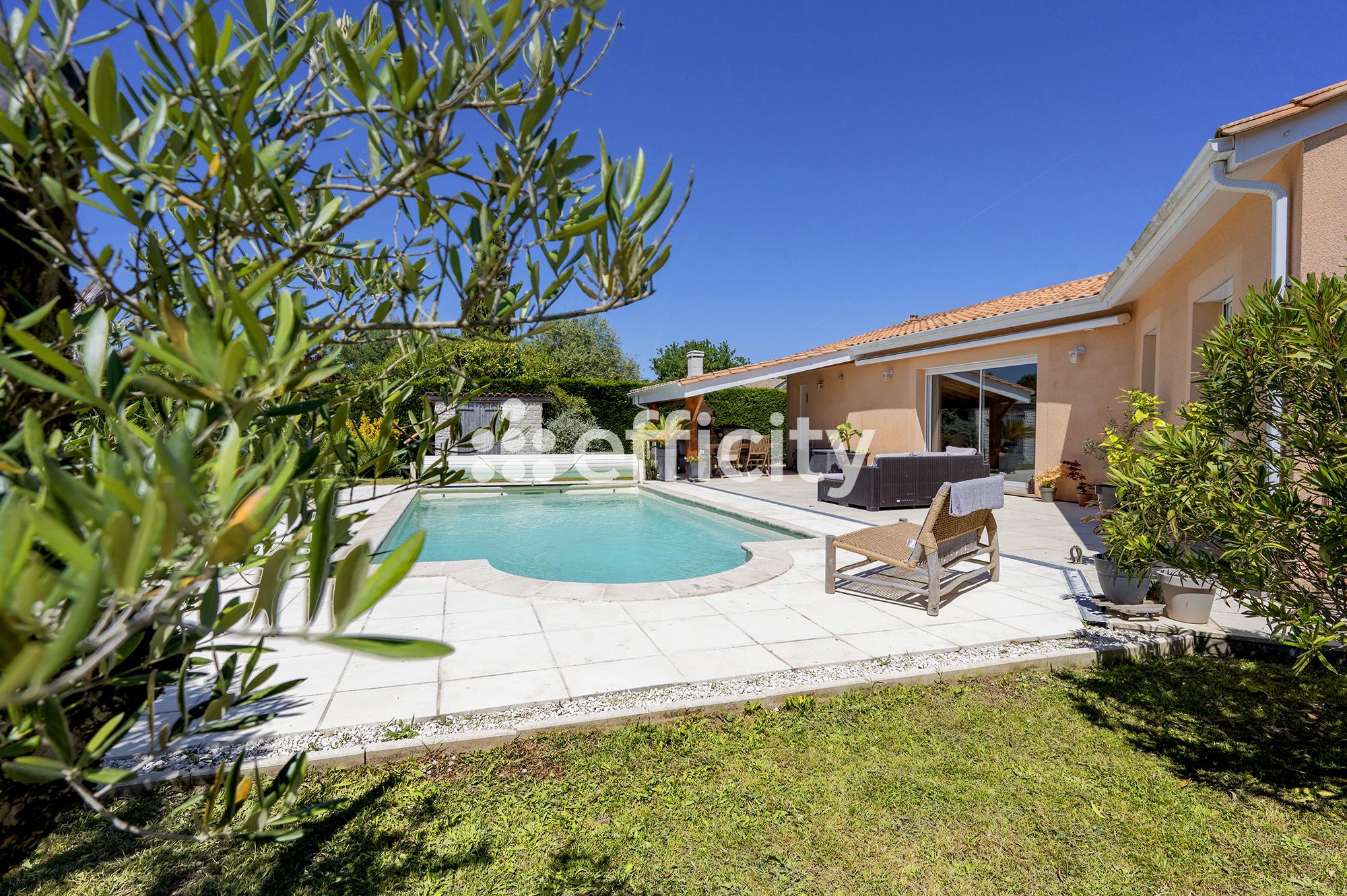 Maison 4 pièces 123 m² · à Izon · 123 m² · 379 500 €