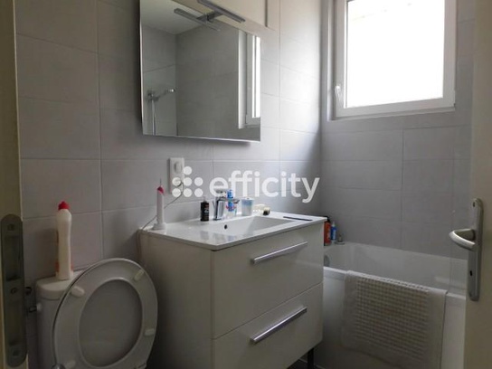 Achat immobilier Maison 4 pièces  80m2 à Saintes (17100) - Photo n°7