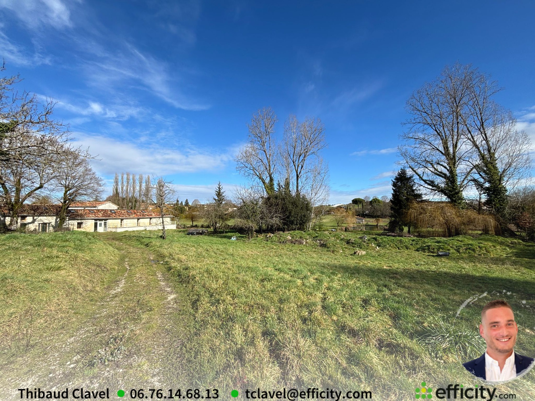 Achat immobilier Maison 7 pièces  242m2 à Villebois-Lavalette (16320) - Photo n°1