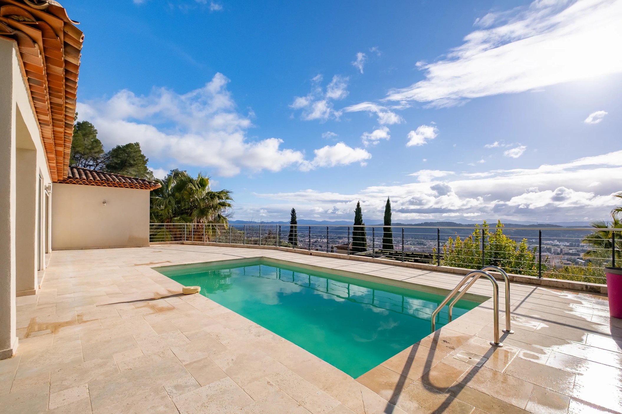 maison 10 pièces - 290m2 à Draguignan (83300)
