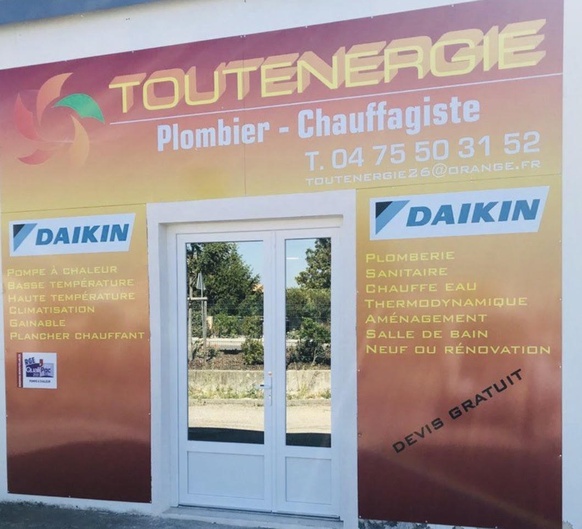 local-commercial 5 pièces - 105m2 à Pierrelatte (26700)