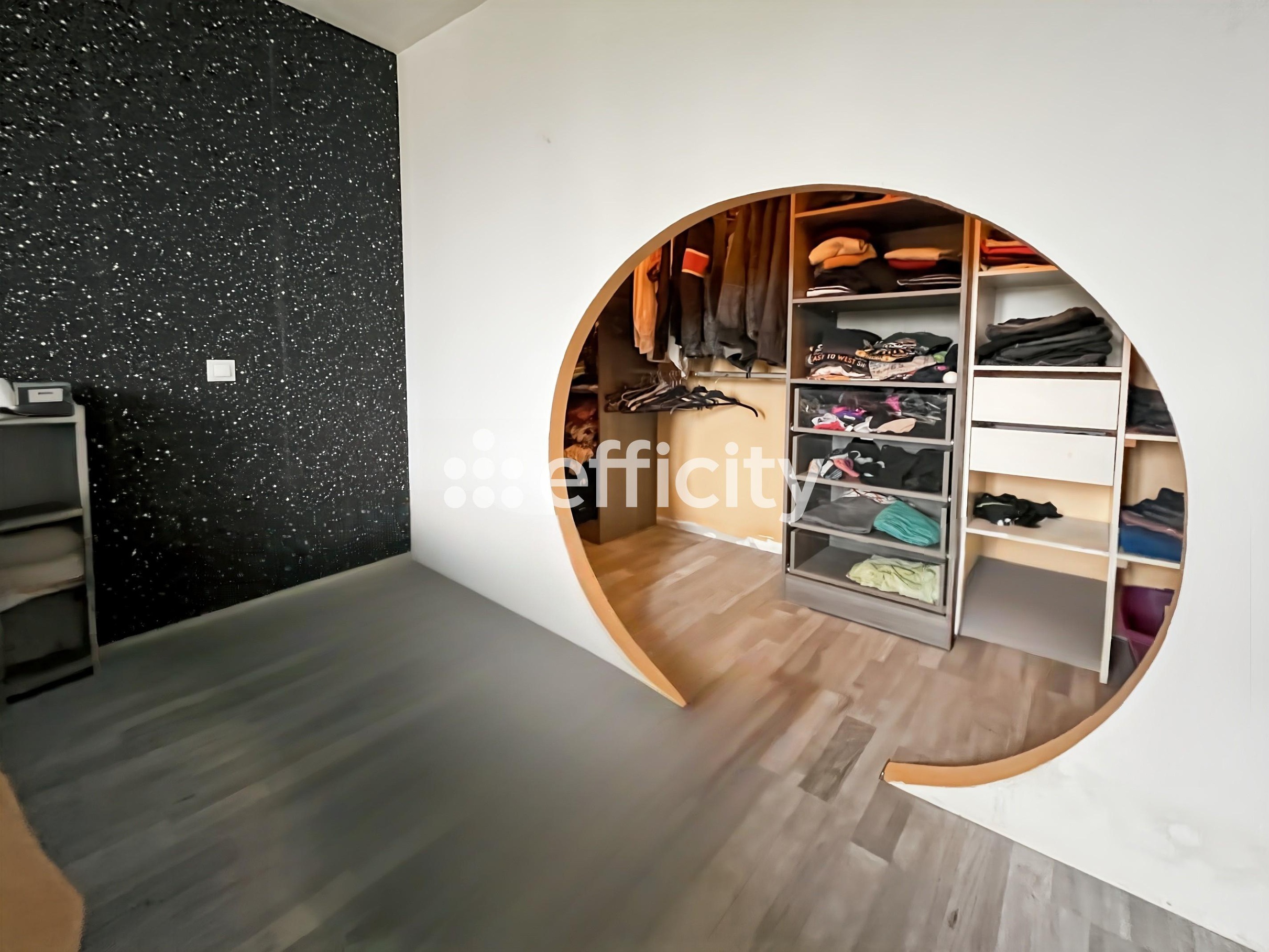 Achat immobilier Maison 5 pièces  150m2 à Val-de-Cognac (16370) - Photo n°18