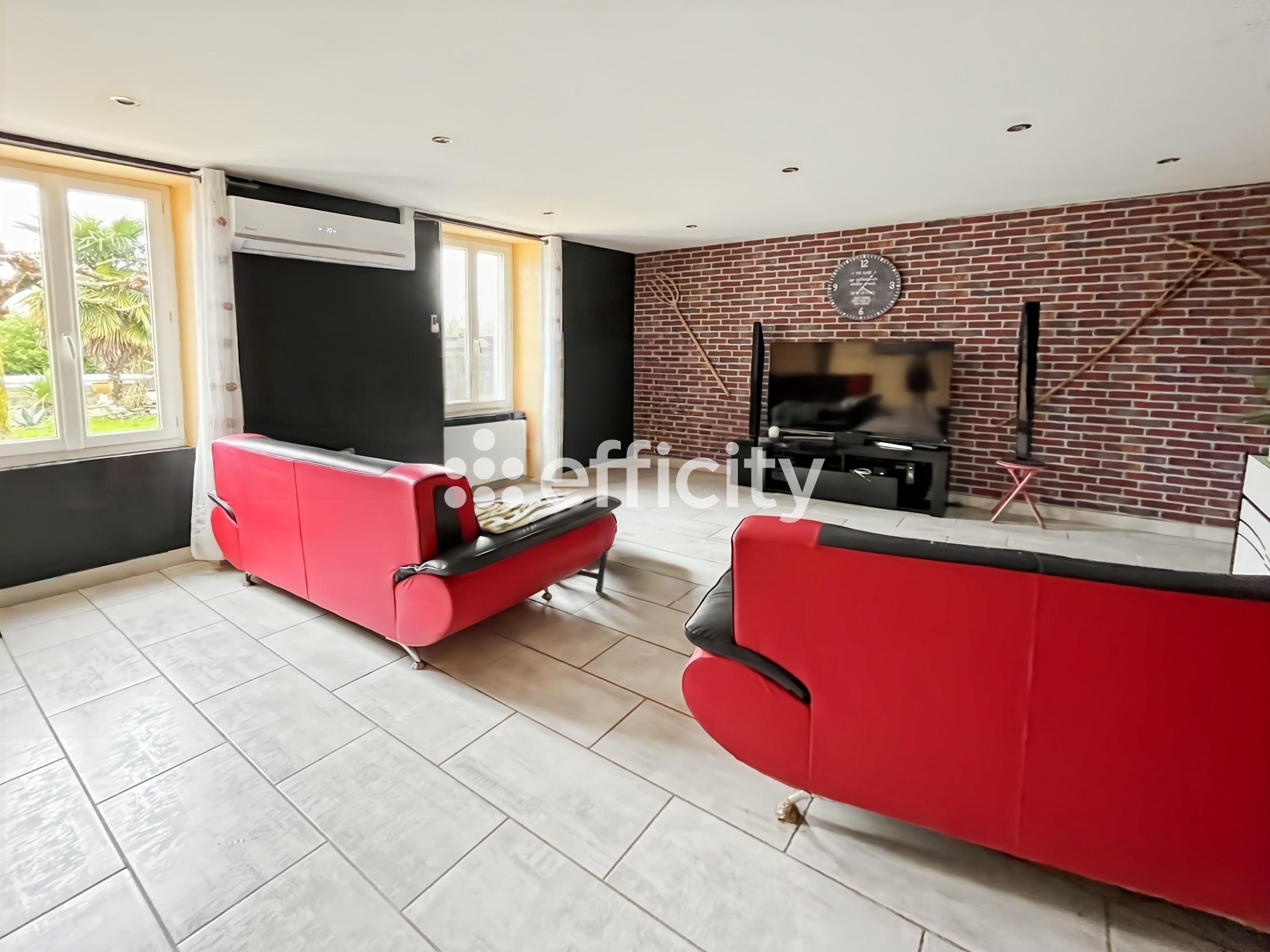 Achat immobilier Maison 5 pièces  150m2 à Val-de-Cognac (16370) - Photo n°4