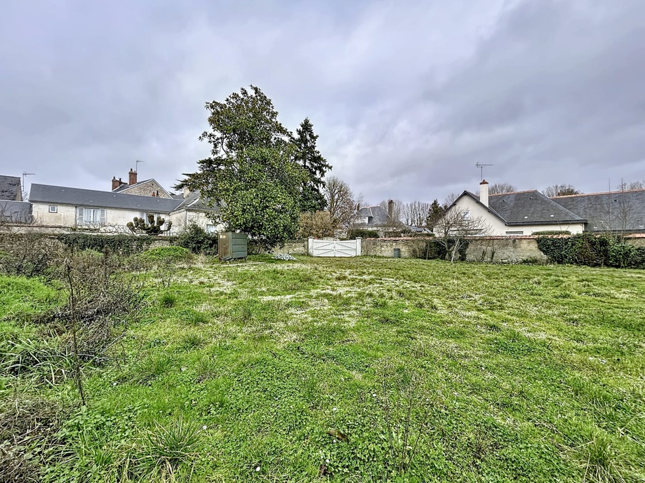 terrain  - 600m2 à Bléré (37150)