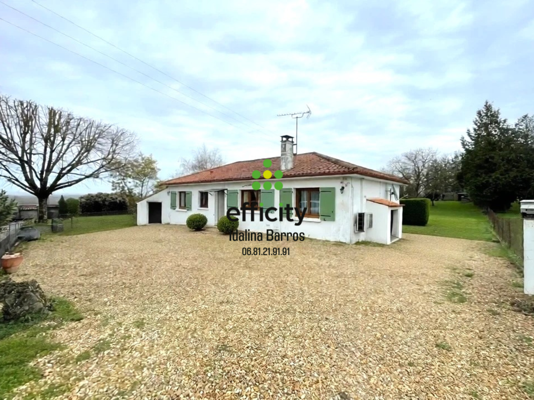 Achat immobilier Maison 4 pièces  90m2 à Saint-Même-les-Carrières (16720) - Photo n°1