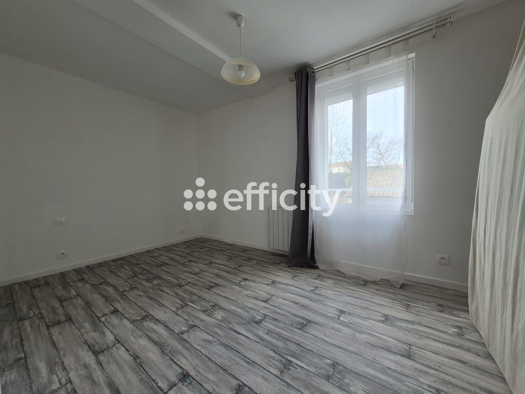 Achat immobilier Maison 6 pièces  121m2 à Chabanais (16150) - Photo n°4