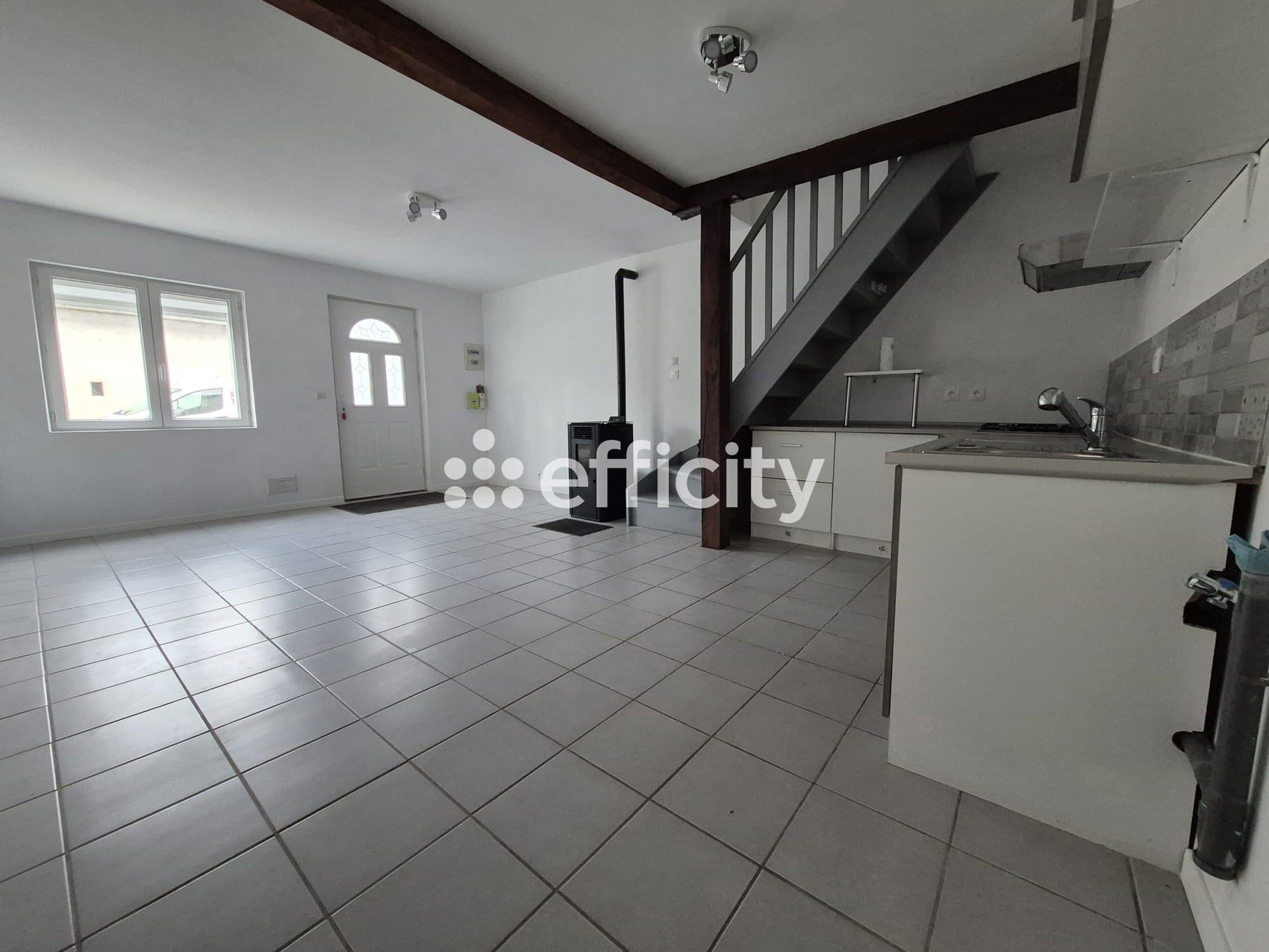 Achat immobilier Maison 6 pièces  121m2 à Chabanais (16150) - Photo n°8