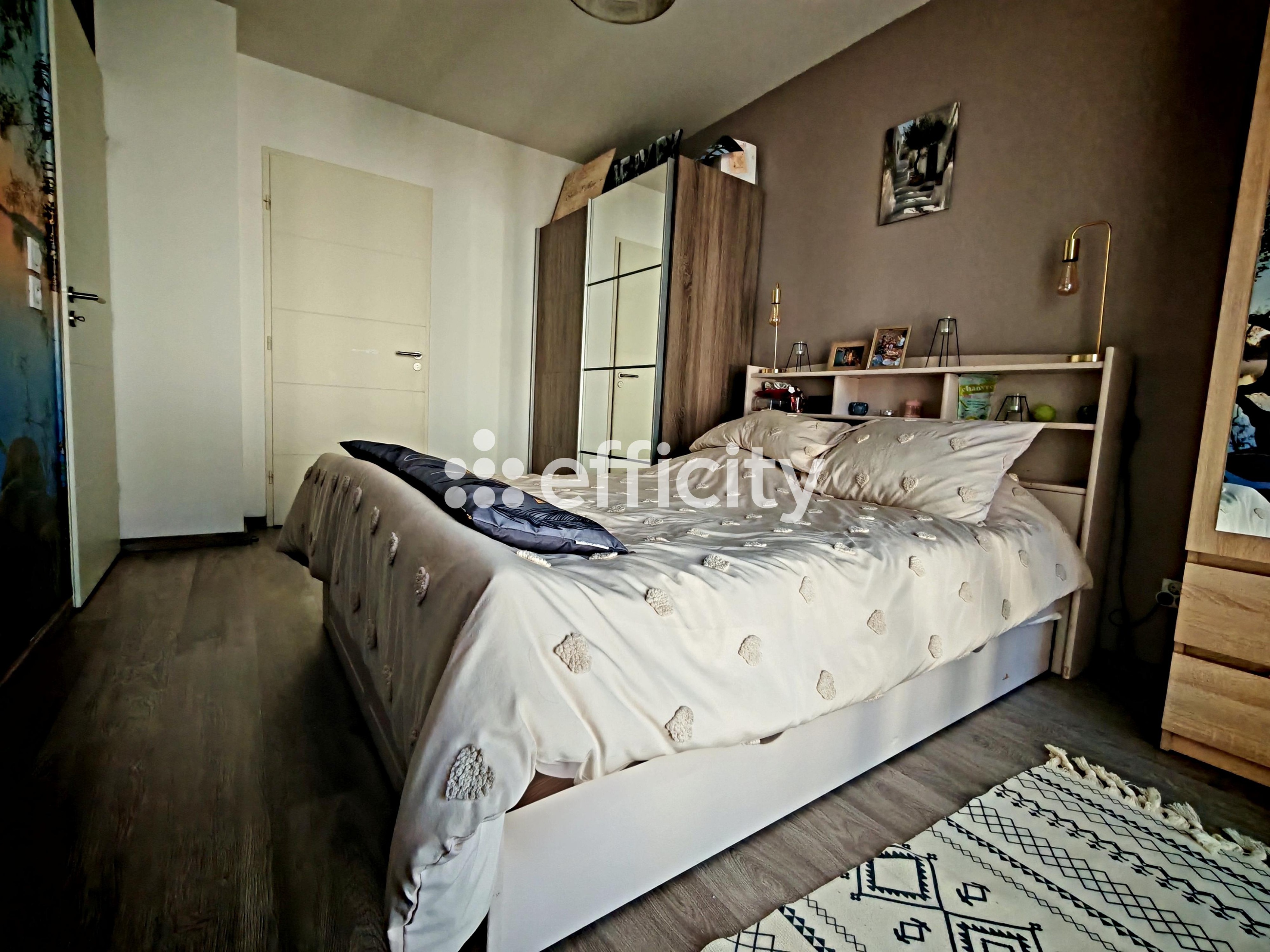 Achat immobilier Appartement 2 pièces  45m2 à Marignane (13700) - Photo n°6