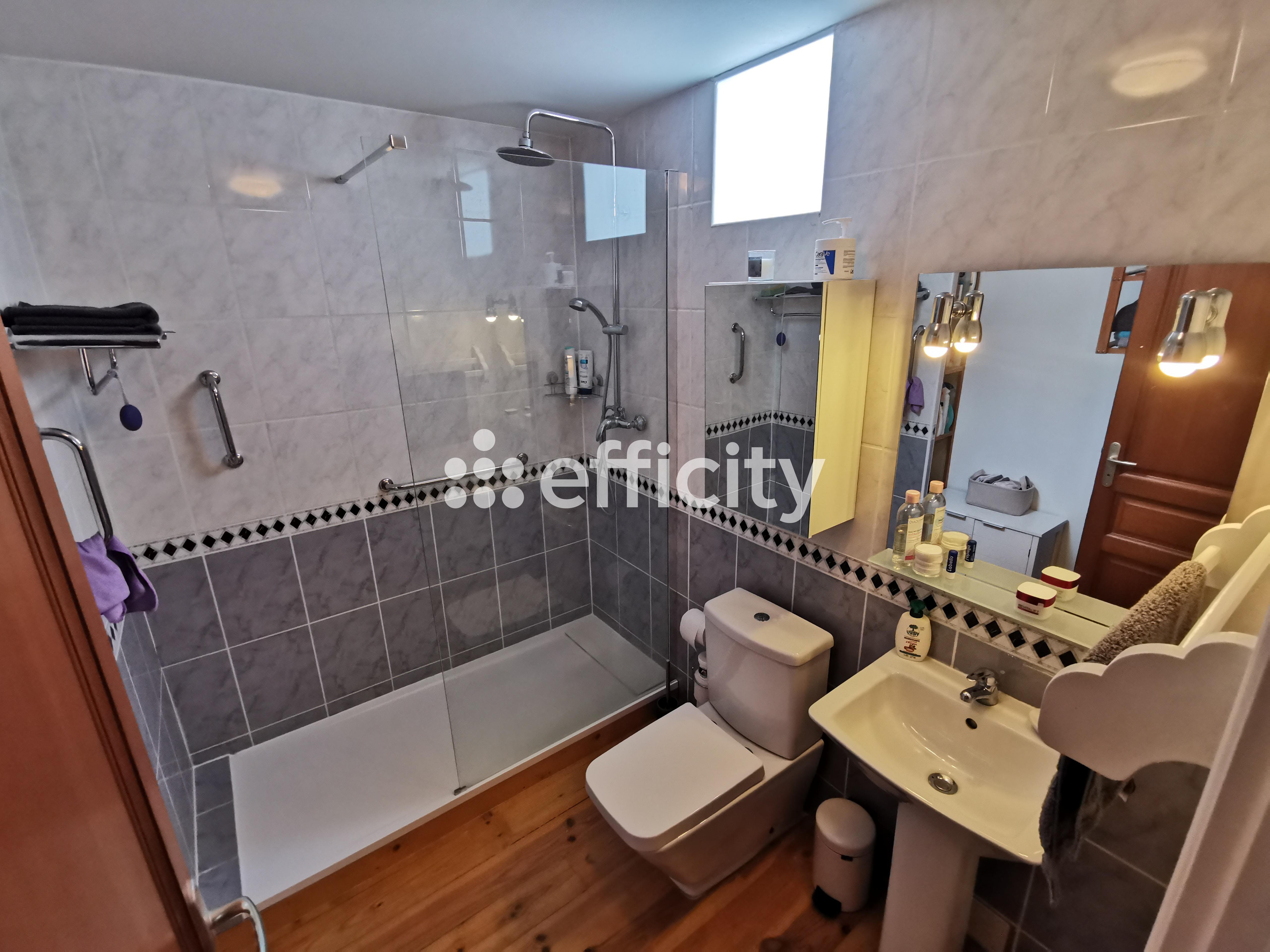 Achat immobilier Maison 5 pièces  129m2 à Montbray (50410) - Photo n°17