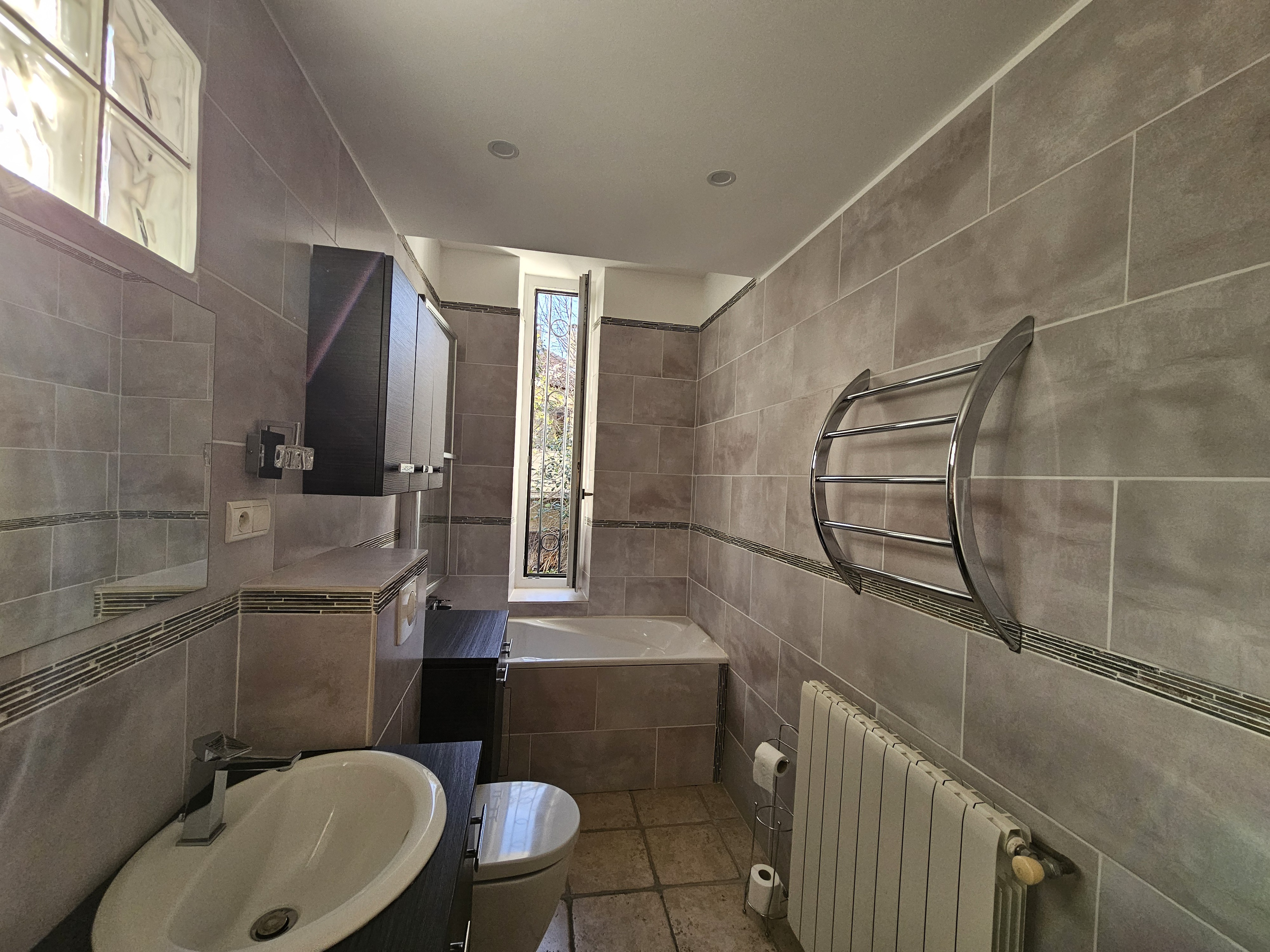 Achat immobilier Maison 6 pièces  184m2 à Nîmes (30000) - Photo n°12