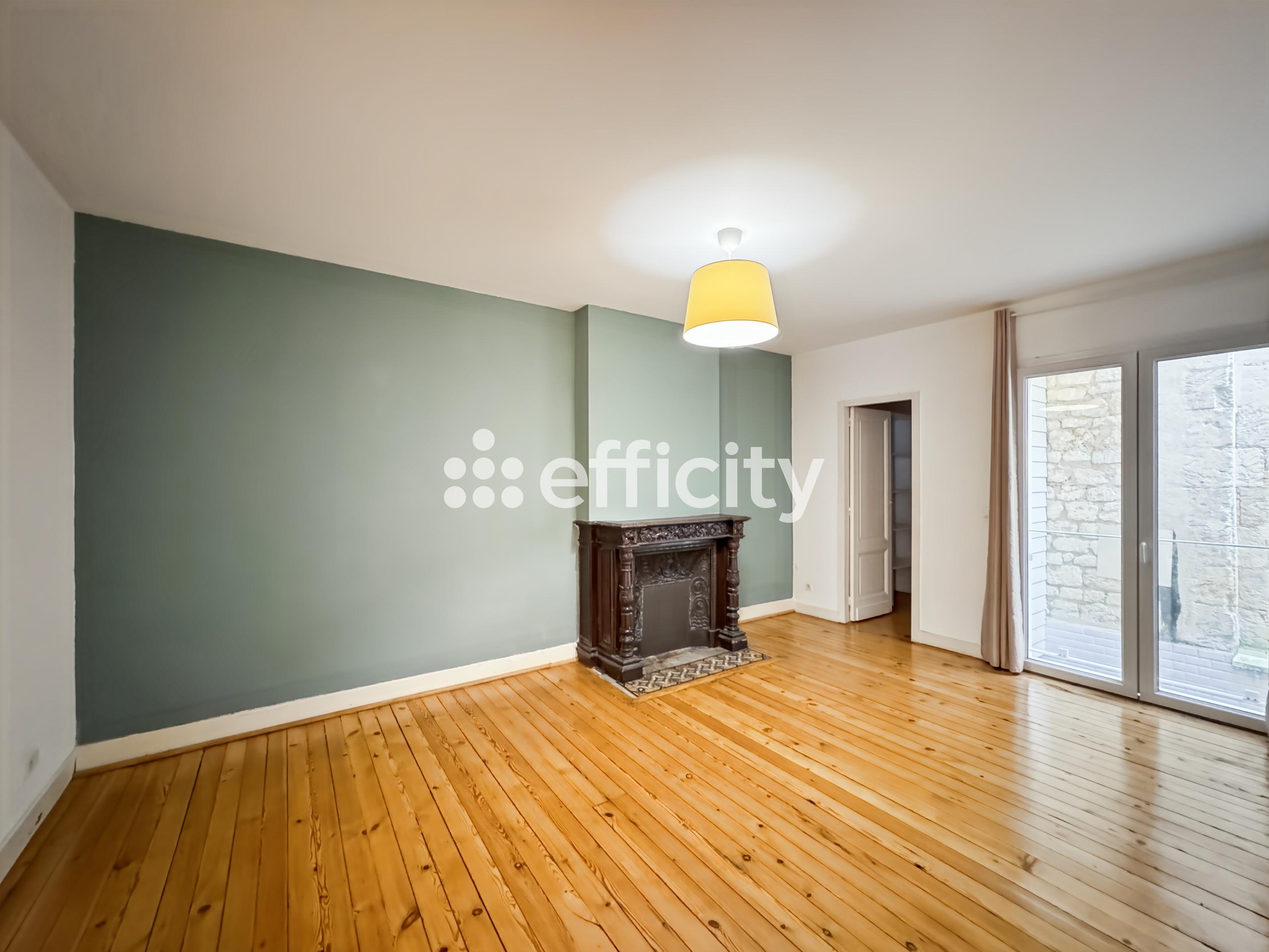 Achat immobilier Appartement 5 pièces  150m2 à Bordeaux (33000) - Photo n°5