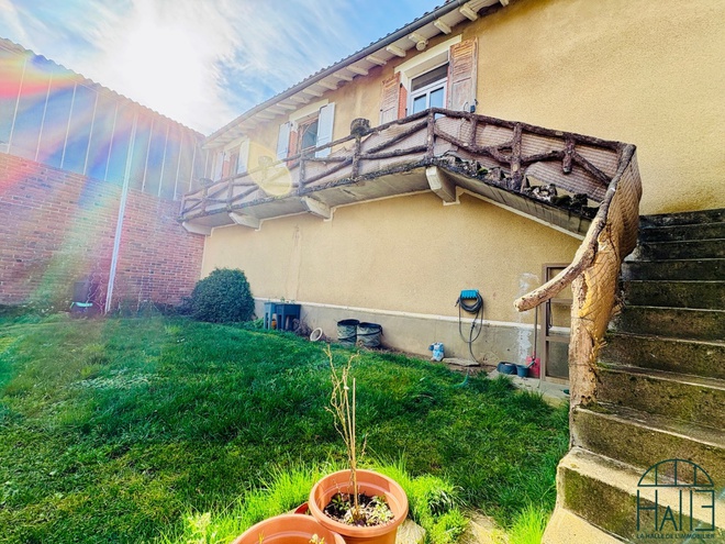 immeuble 7 pièces - 273m2 à Rochechouart (87600)