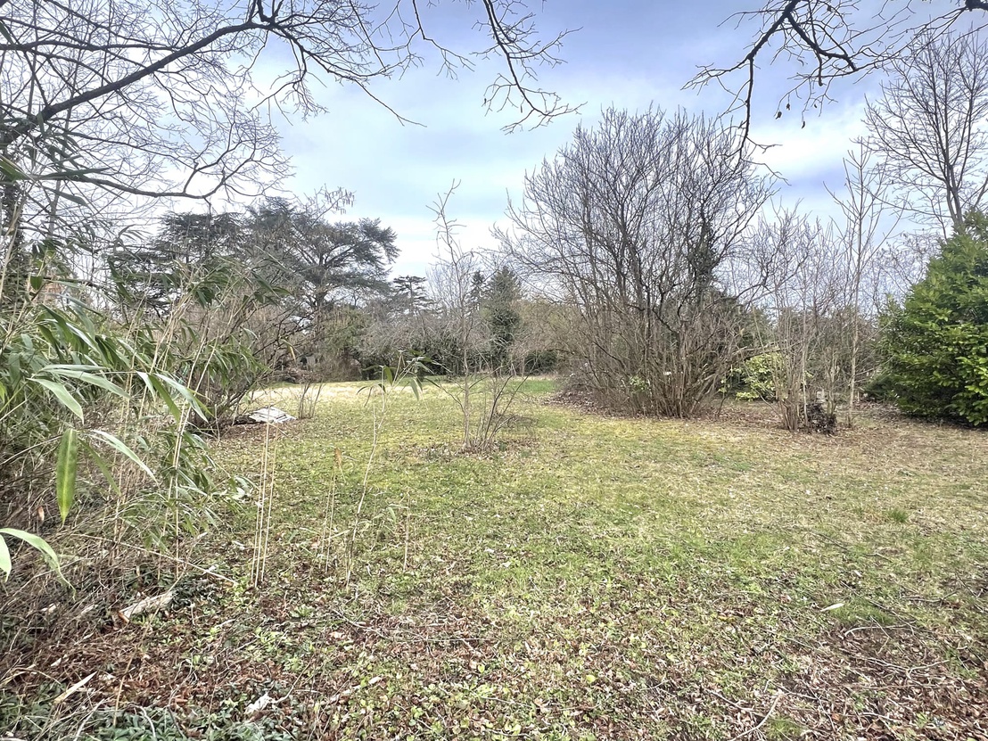 terrain  - 1359m2 à Tassin-la-Demi-Lune (69160)