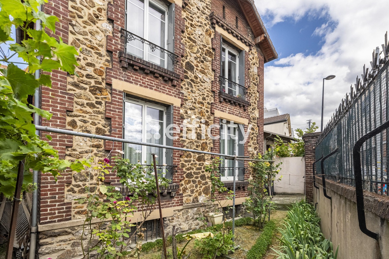 maison 3 pièces - 80m2 à Aubervilliers (93300)