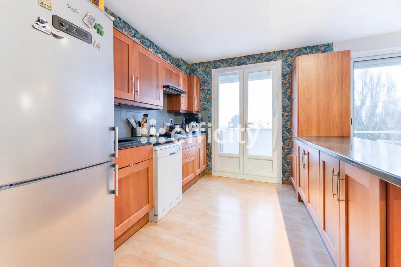 Achat immobilier Appartement 4 pièces  90m2 à Rezé (44400) - Photo n°5