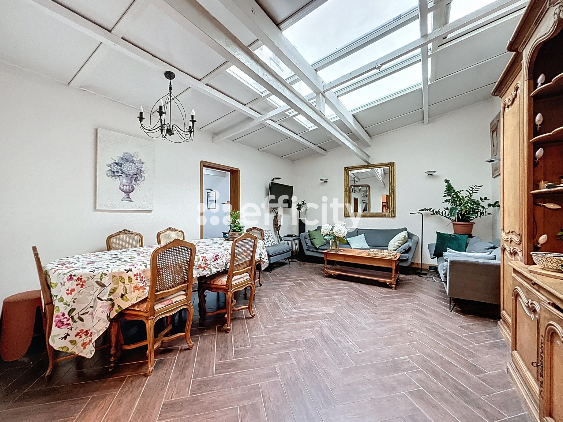 maison 6 pièces - 160m2 à Montreuil (93100)