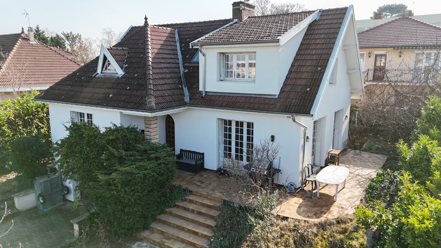 maison 6 pièces - 133m2 à Vénissieux (69200)